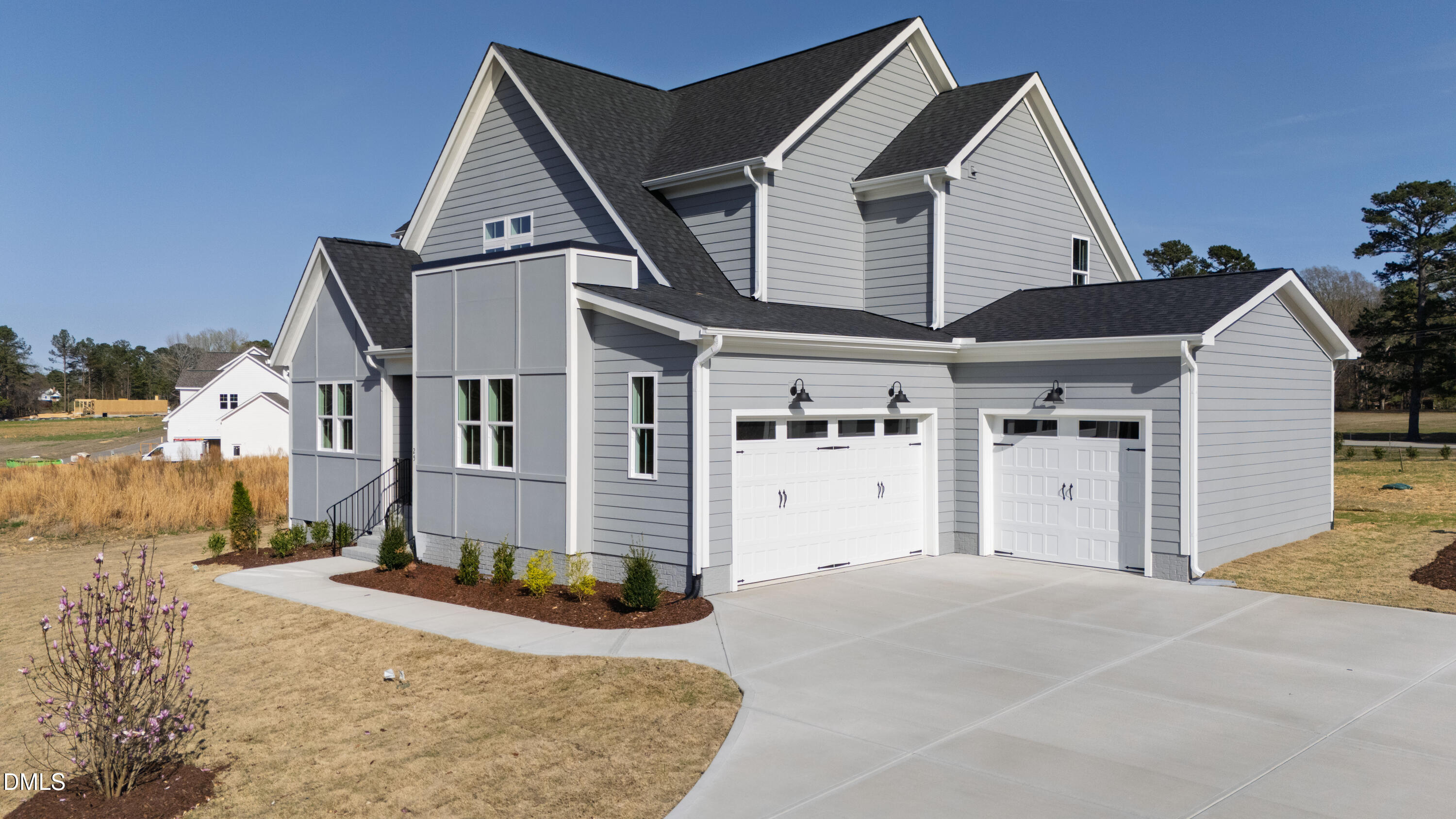 main property photo 51