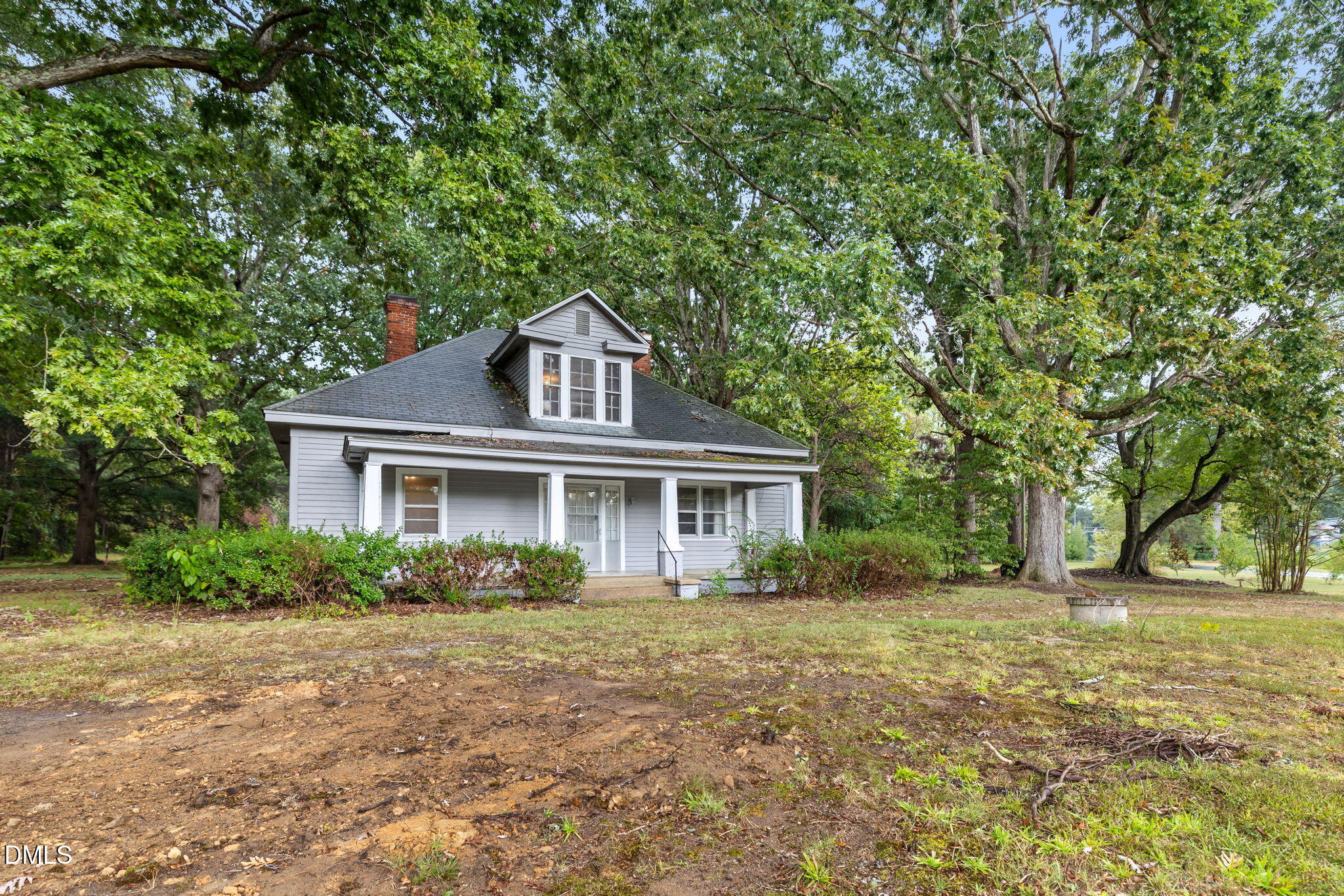 main property photo 23