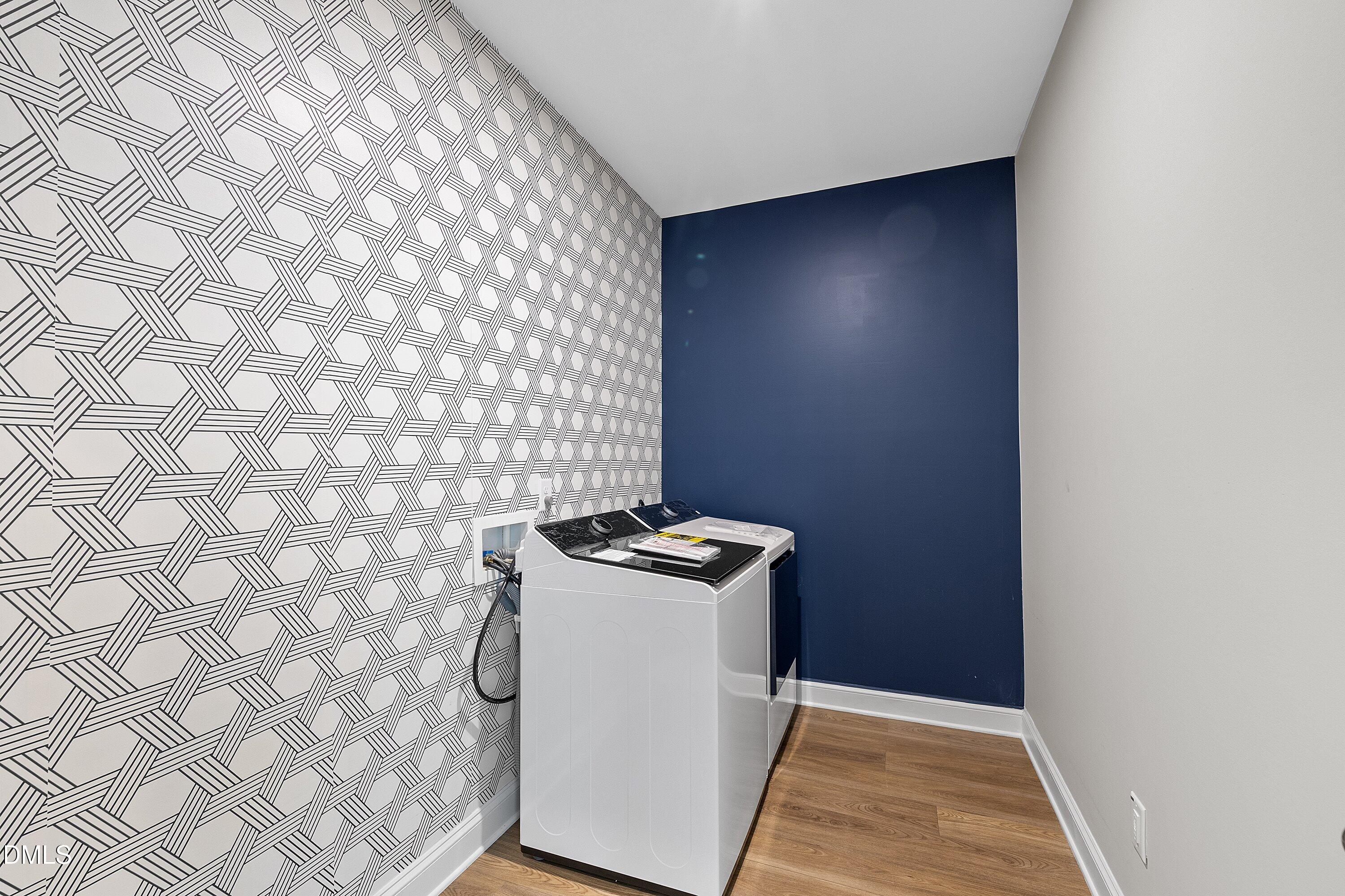 property viewer photo 27