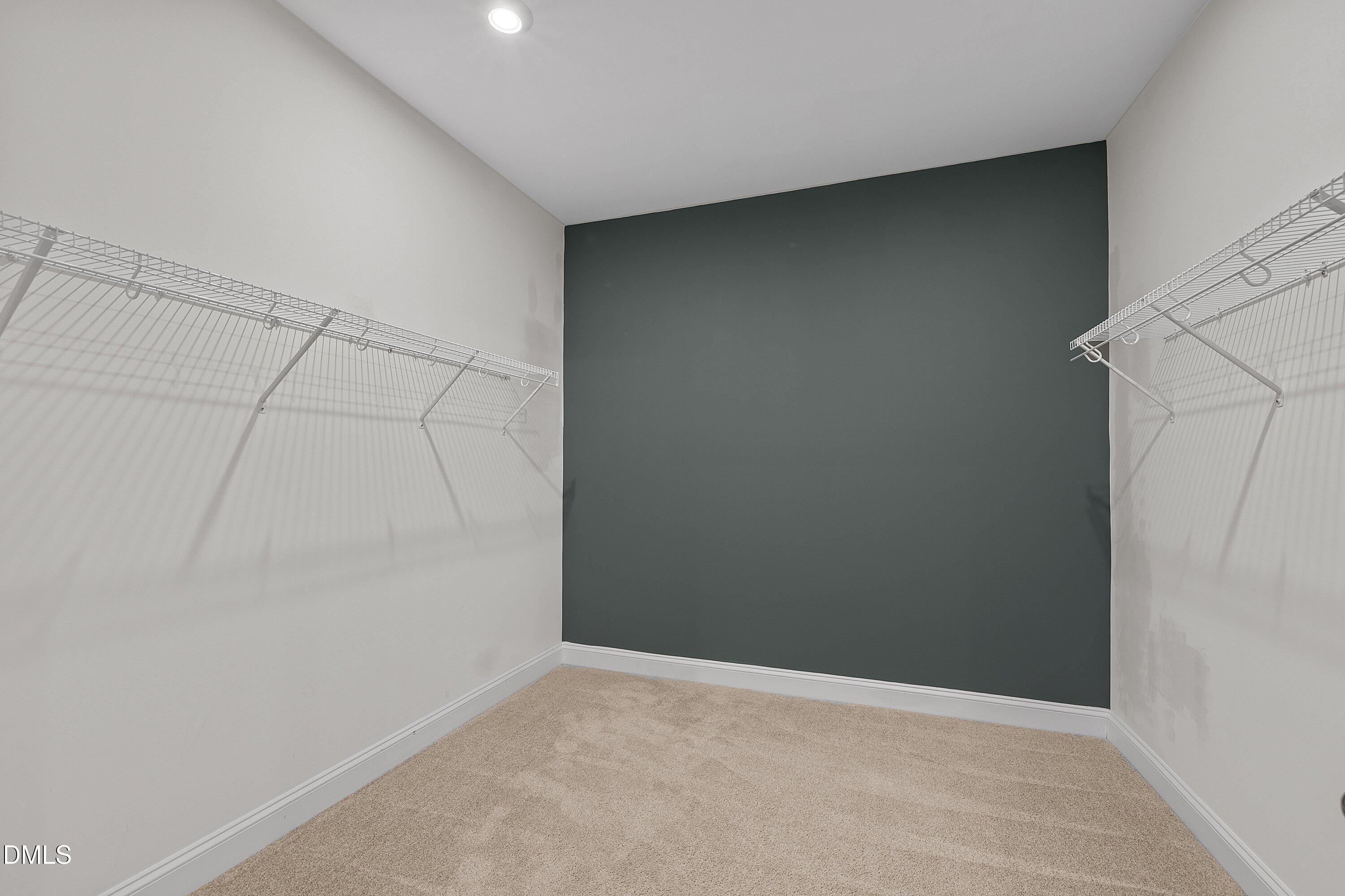 property viewer photo 36