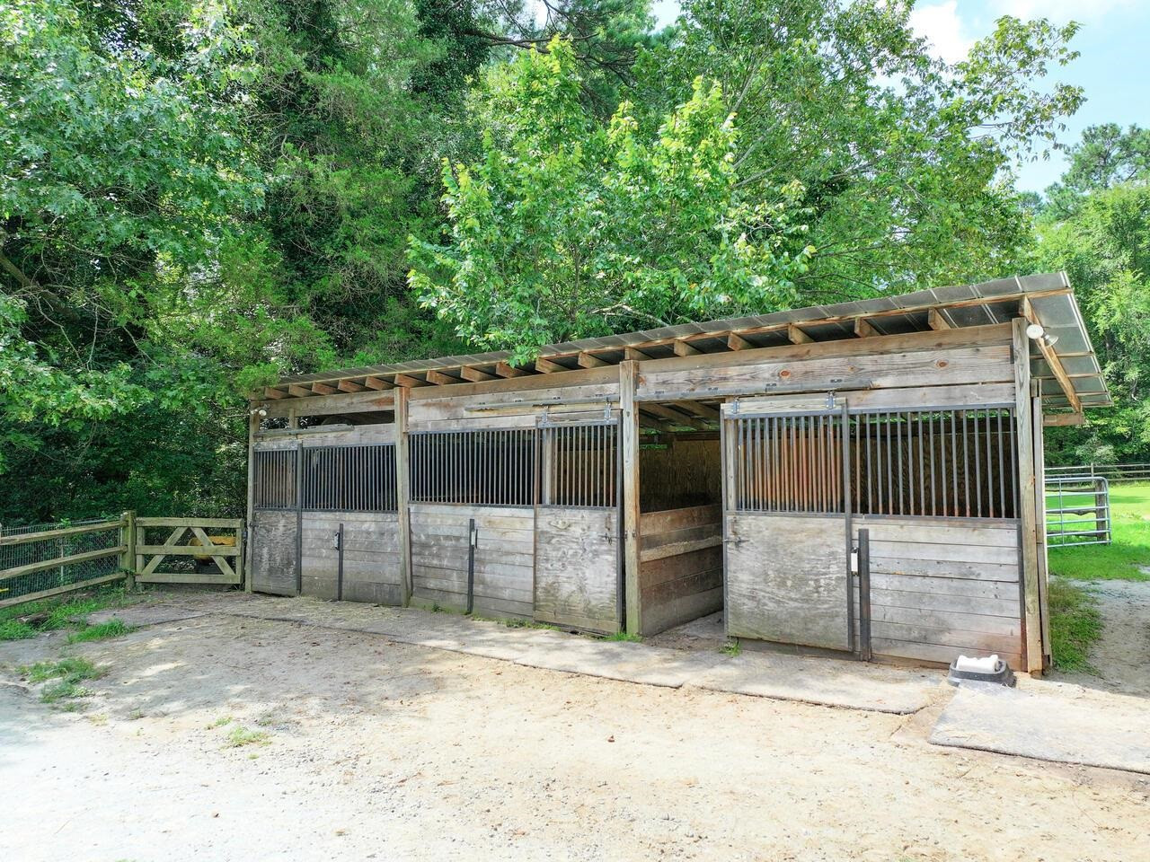 main property photo 48