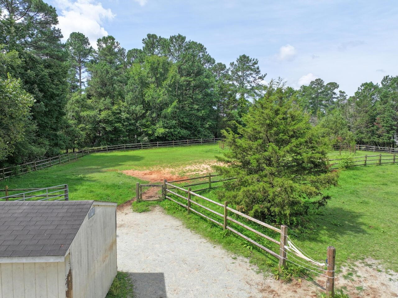main property photo 49