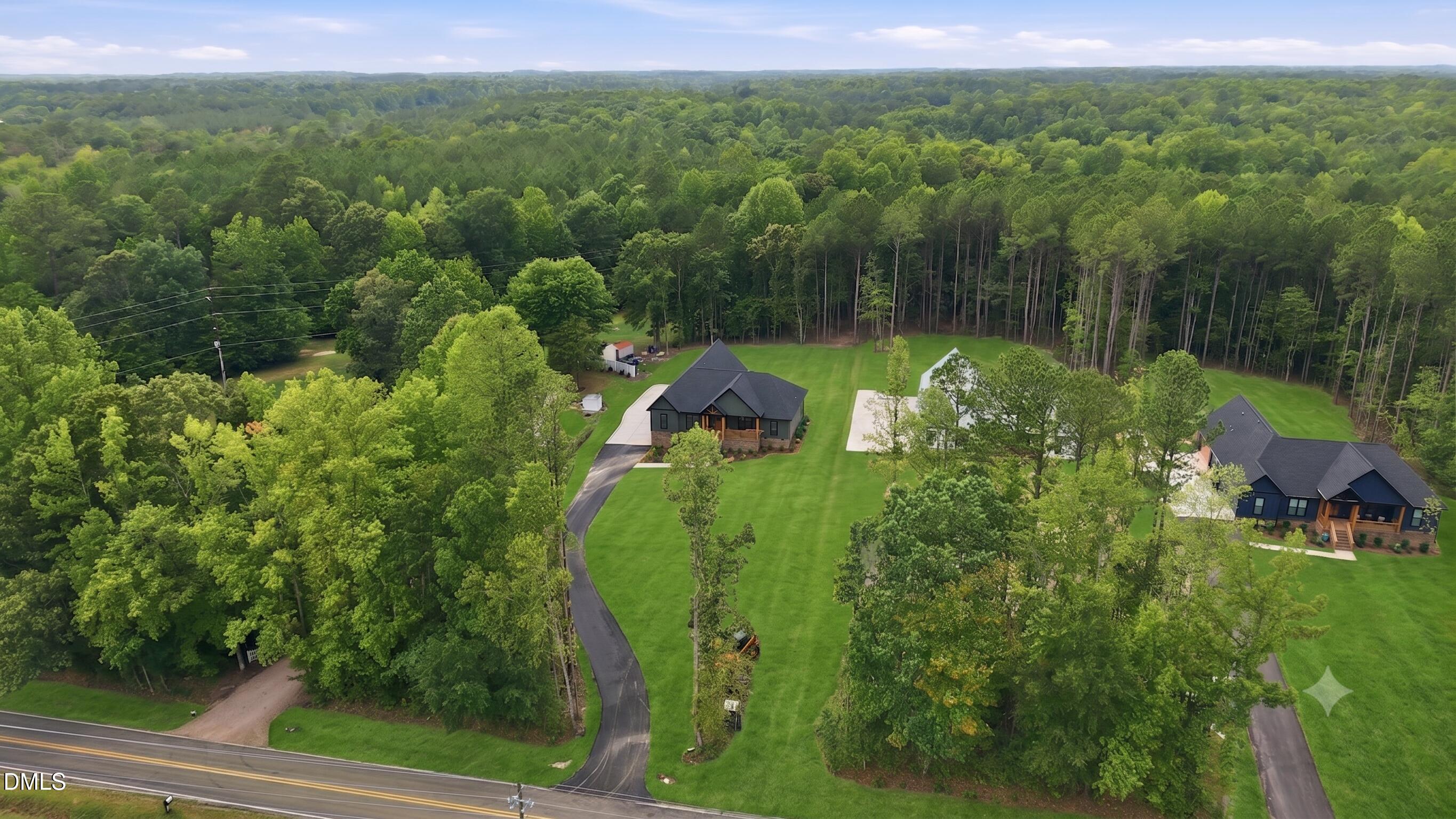 main property photo 37
