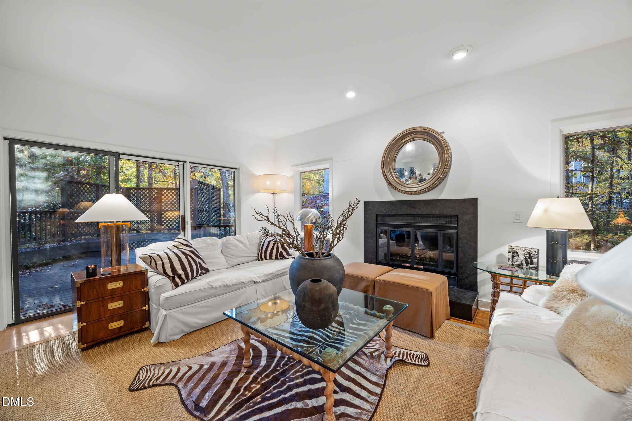property viewer photo 12