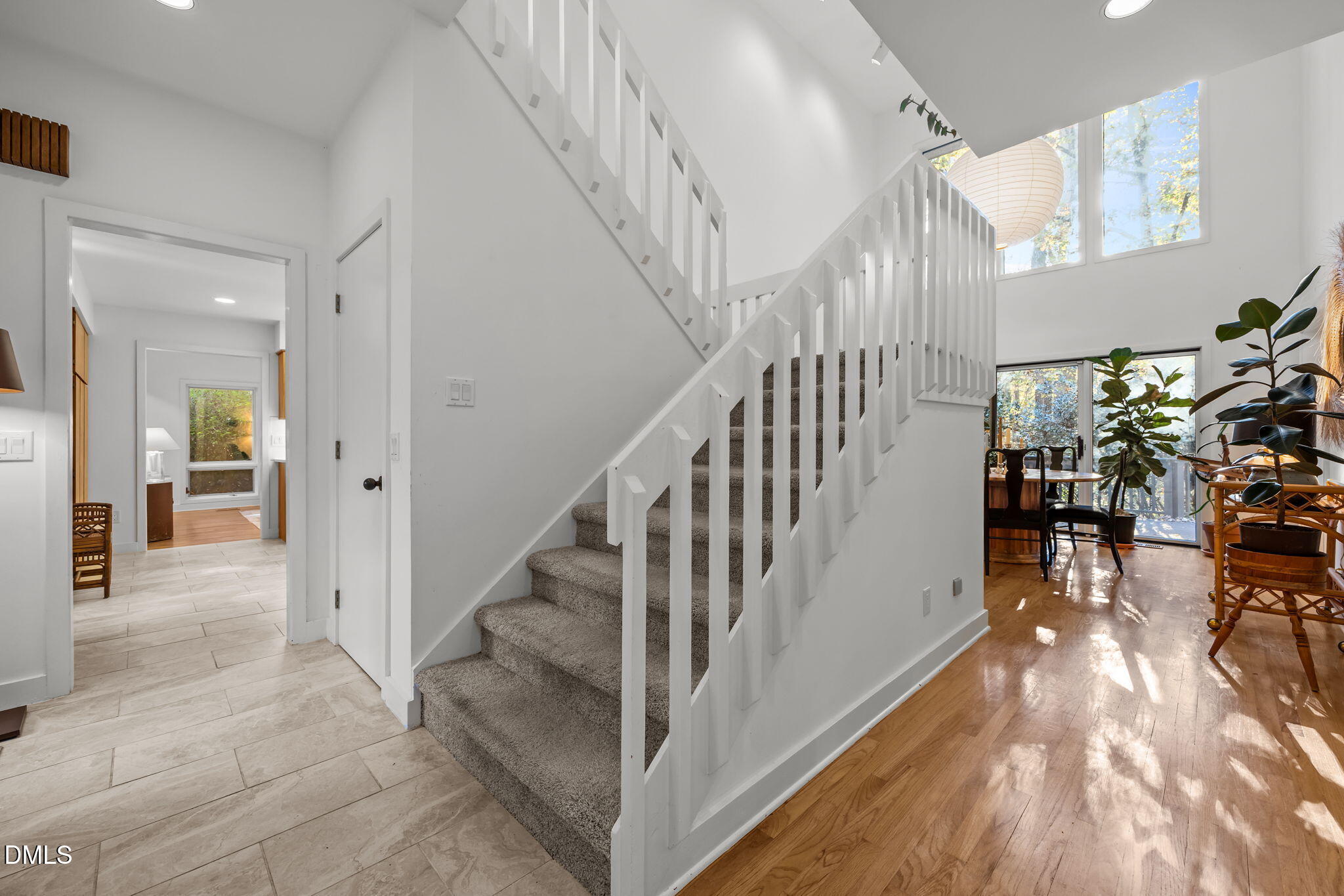 property viewer photo 19