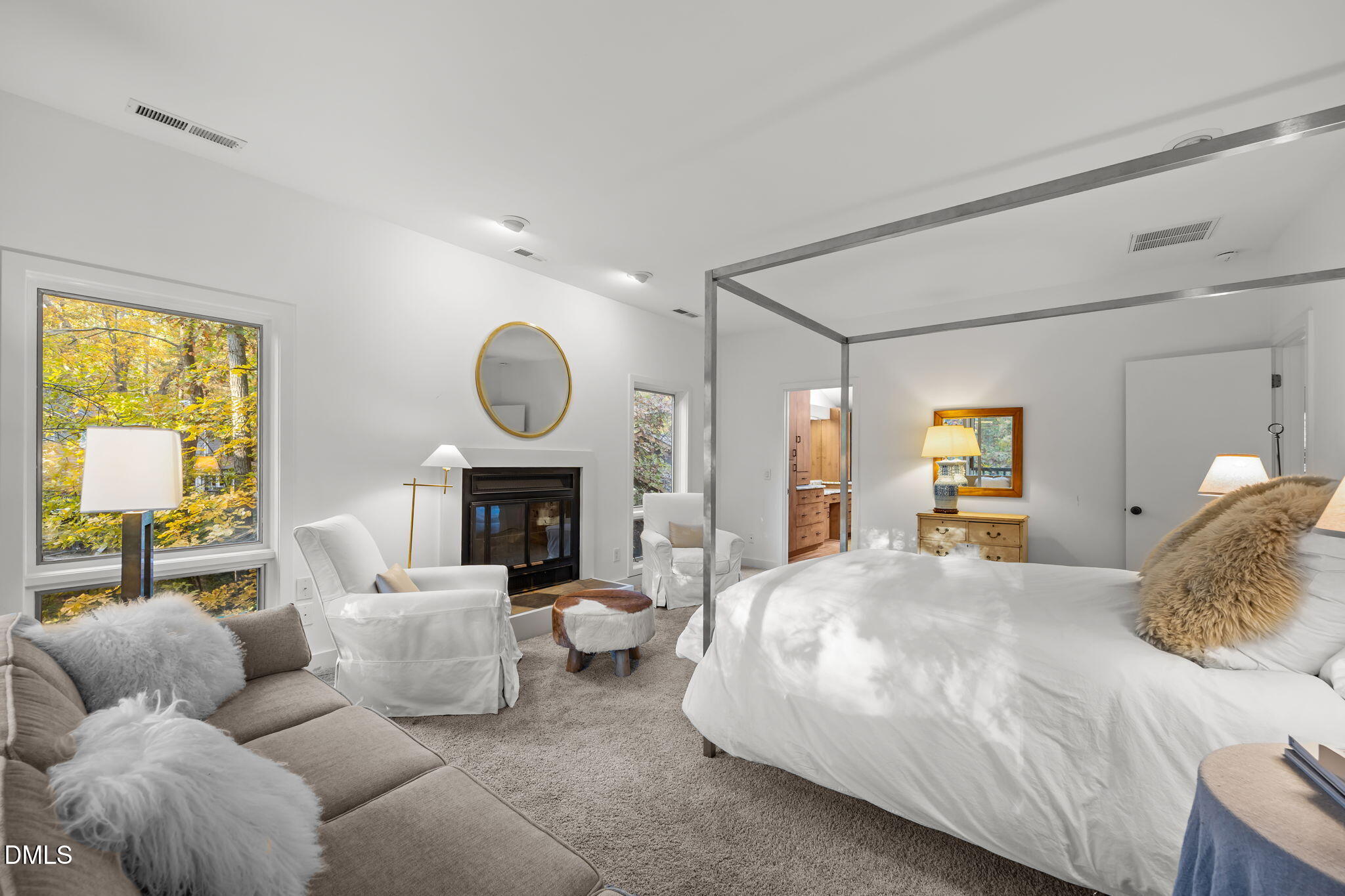 property viewer photo 23