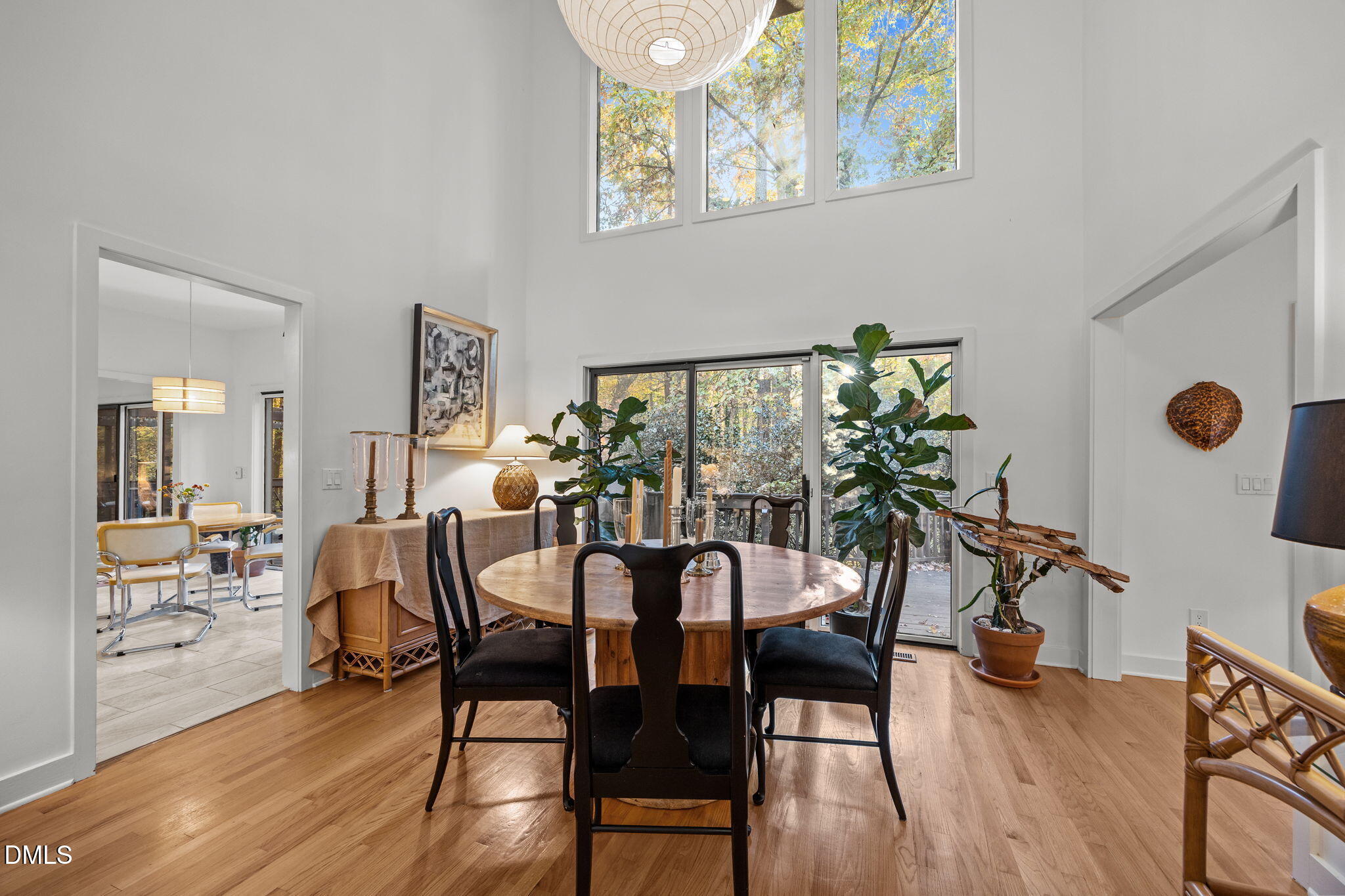 property viewer photo 3