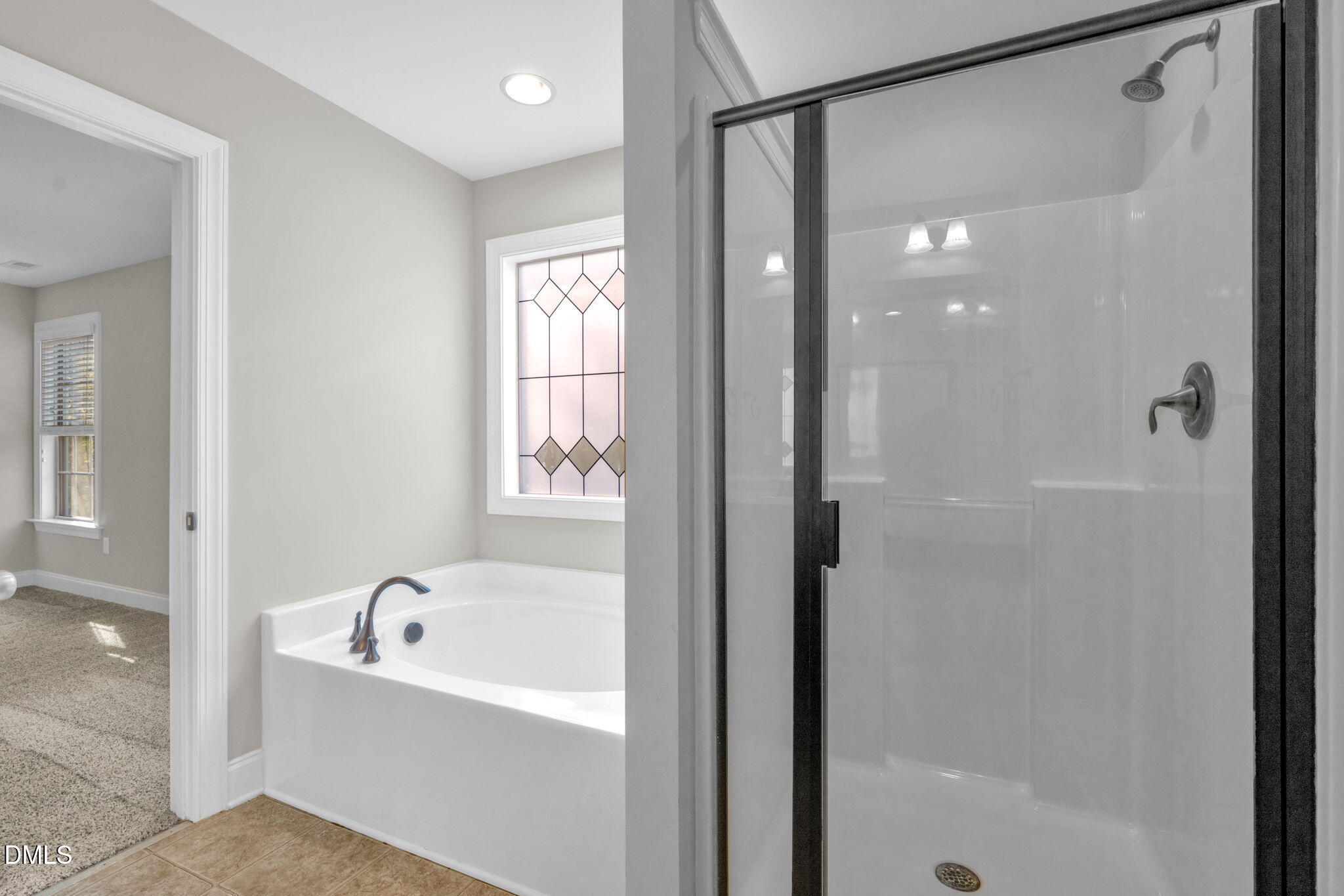 property viewer photo 27