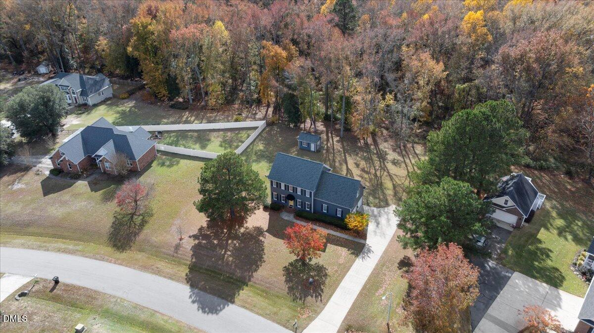 main property photo 23