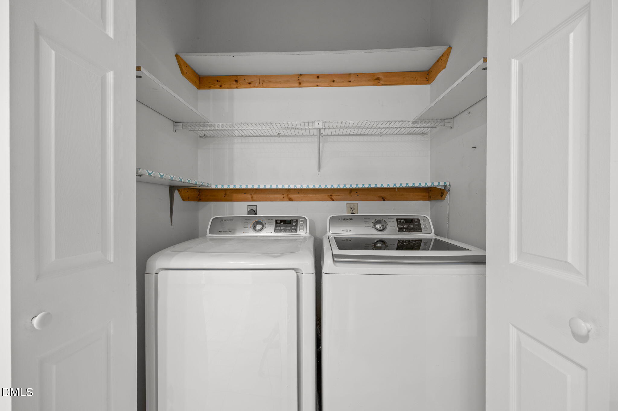 property viewer photo 17