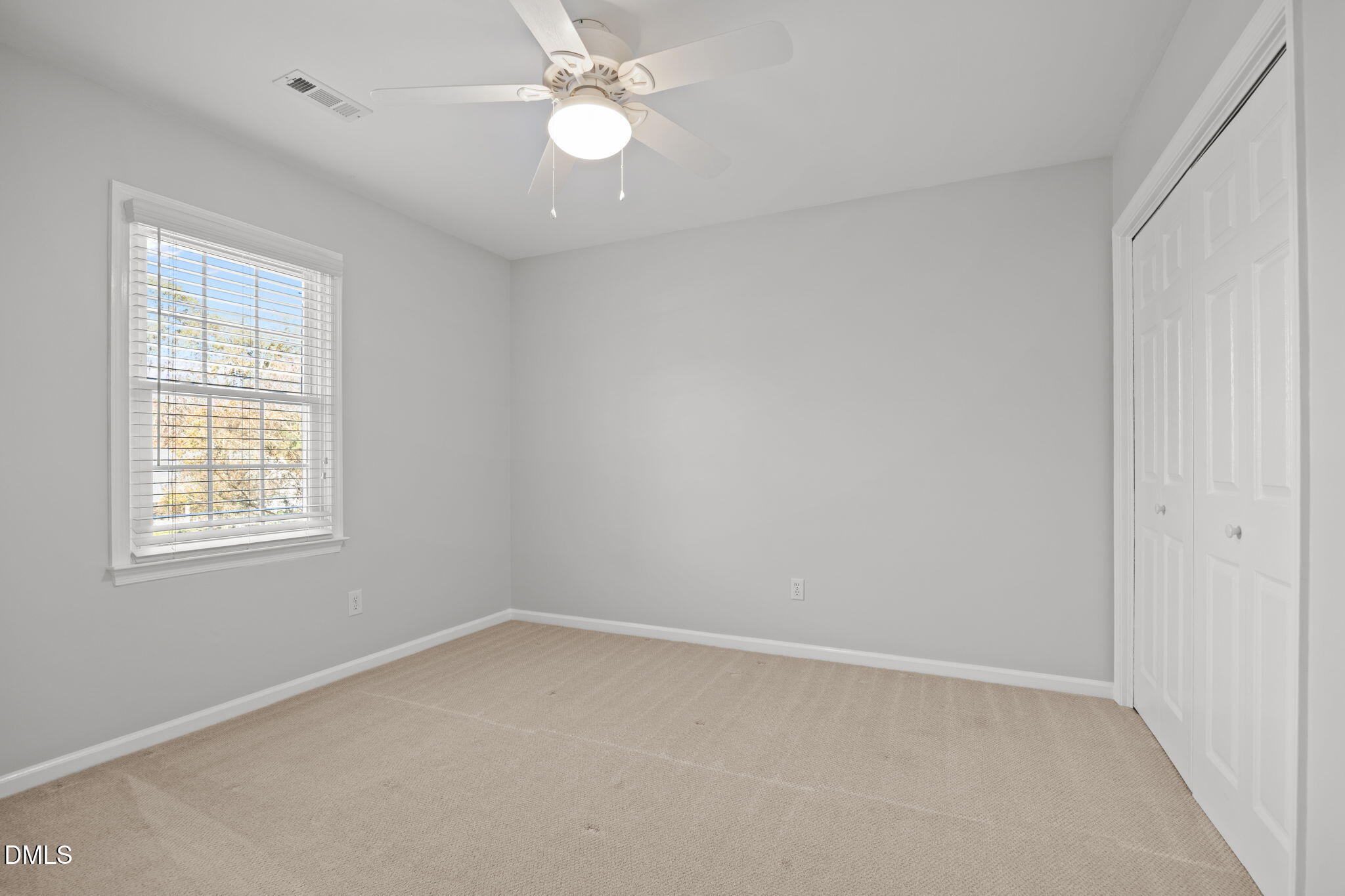 property viewer photo 27