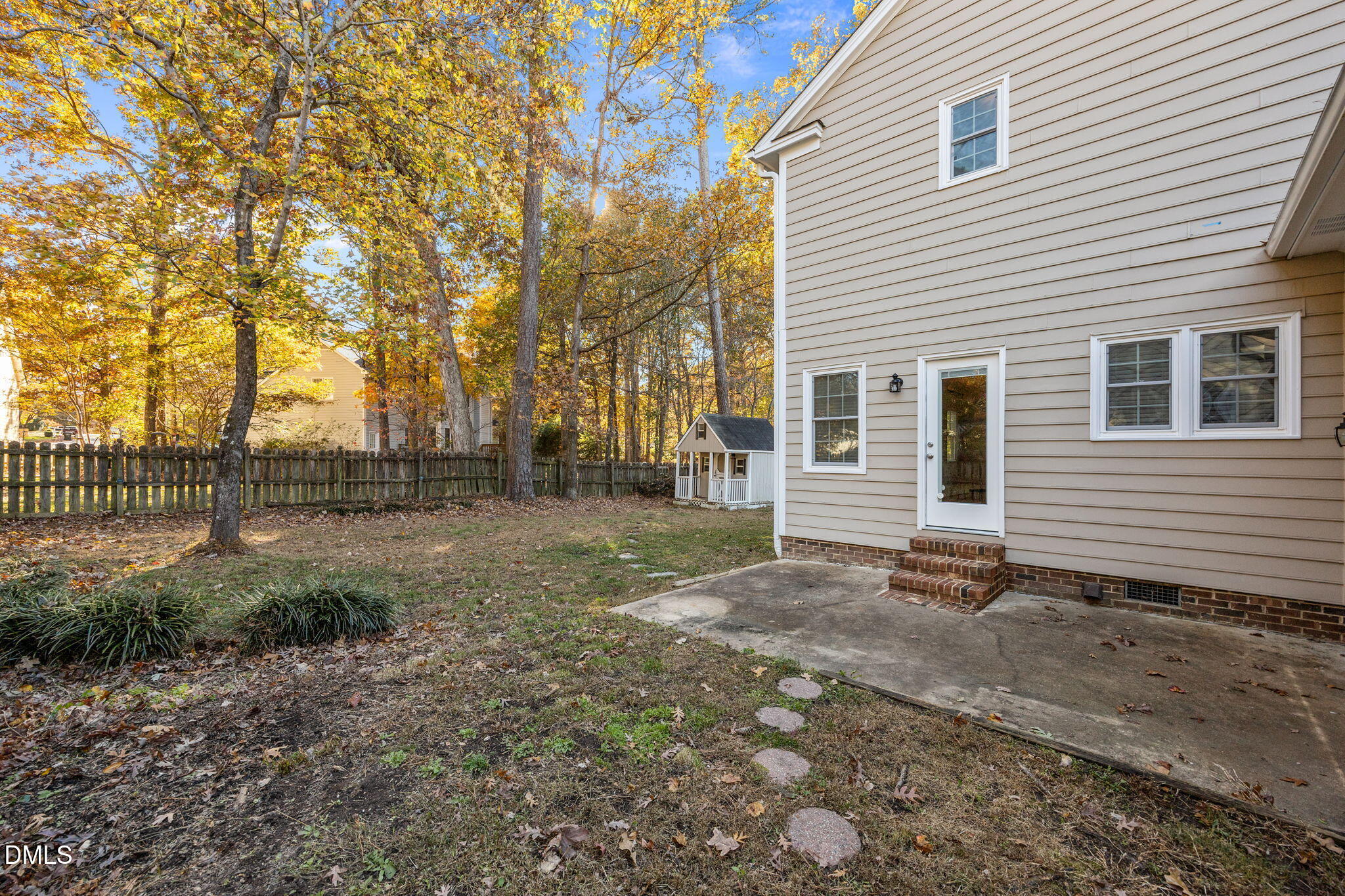 property viewer photo 4