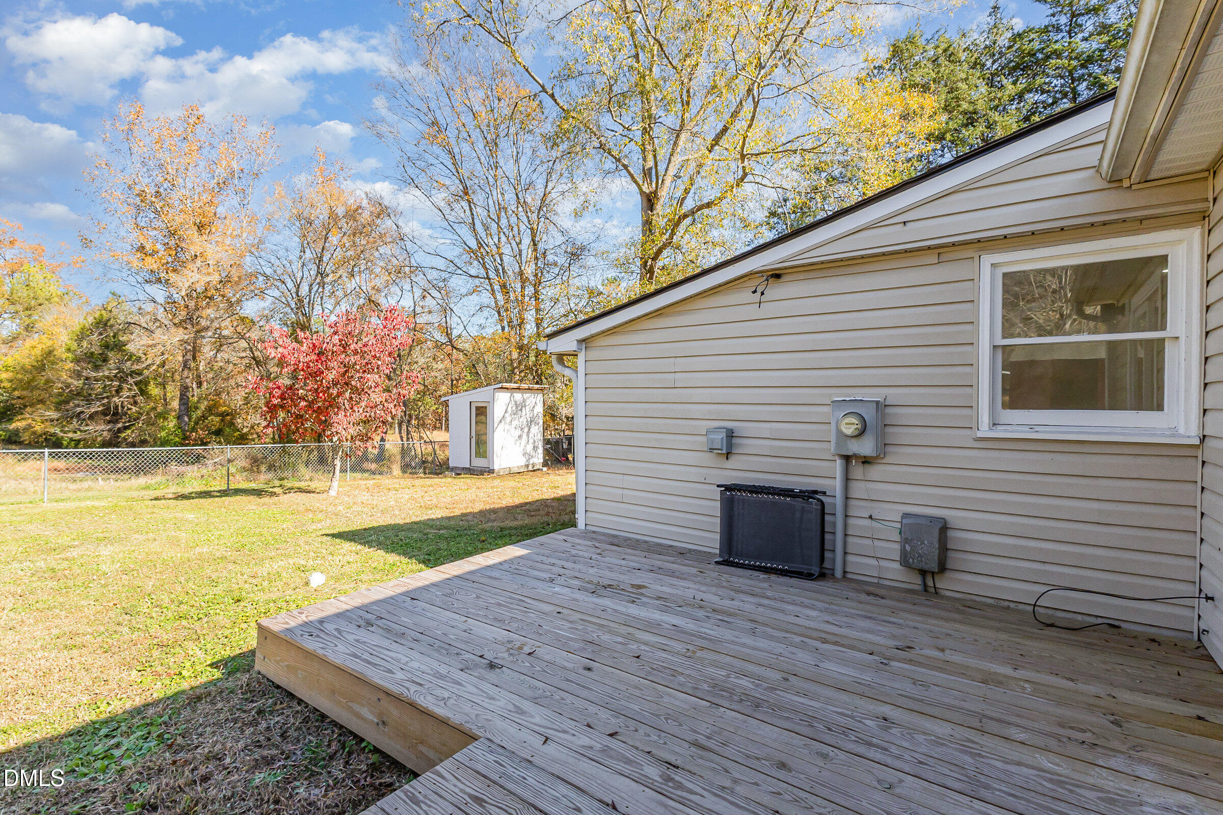 main property photo 26