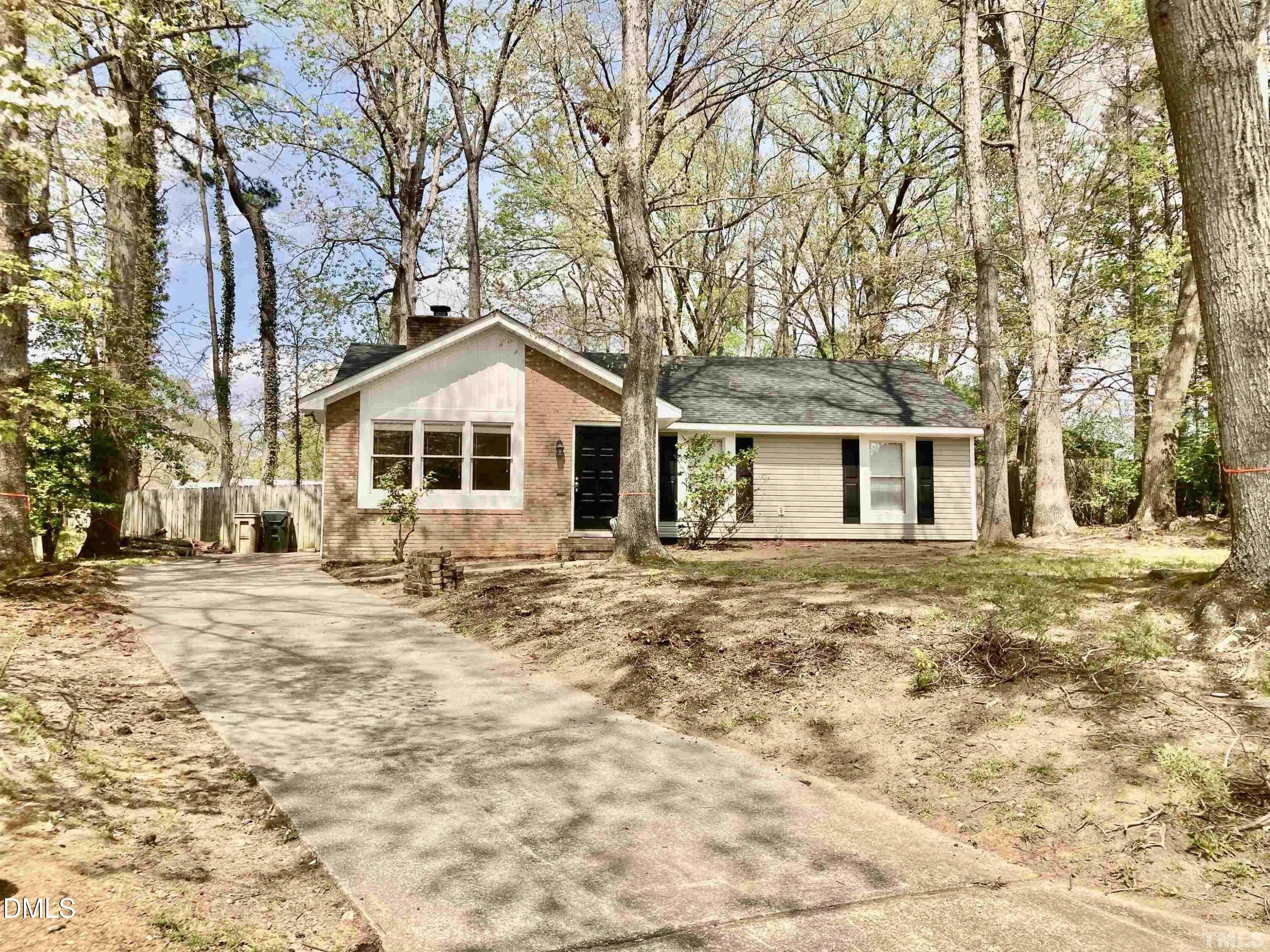 main property photo 0