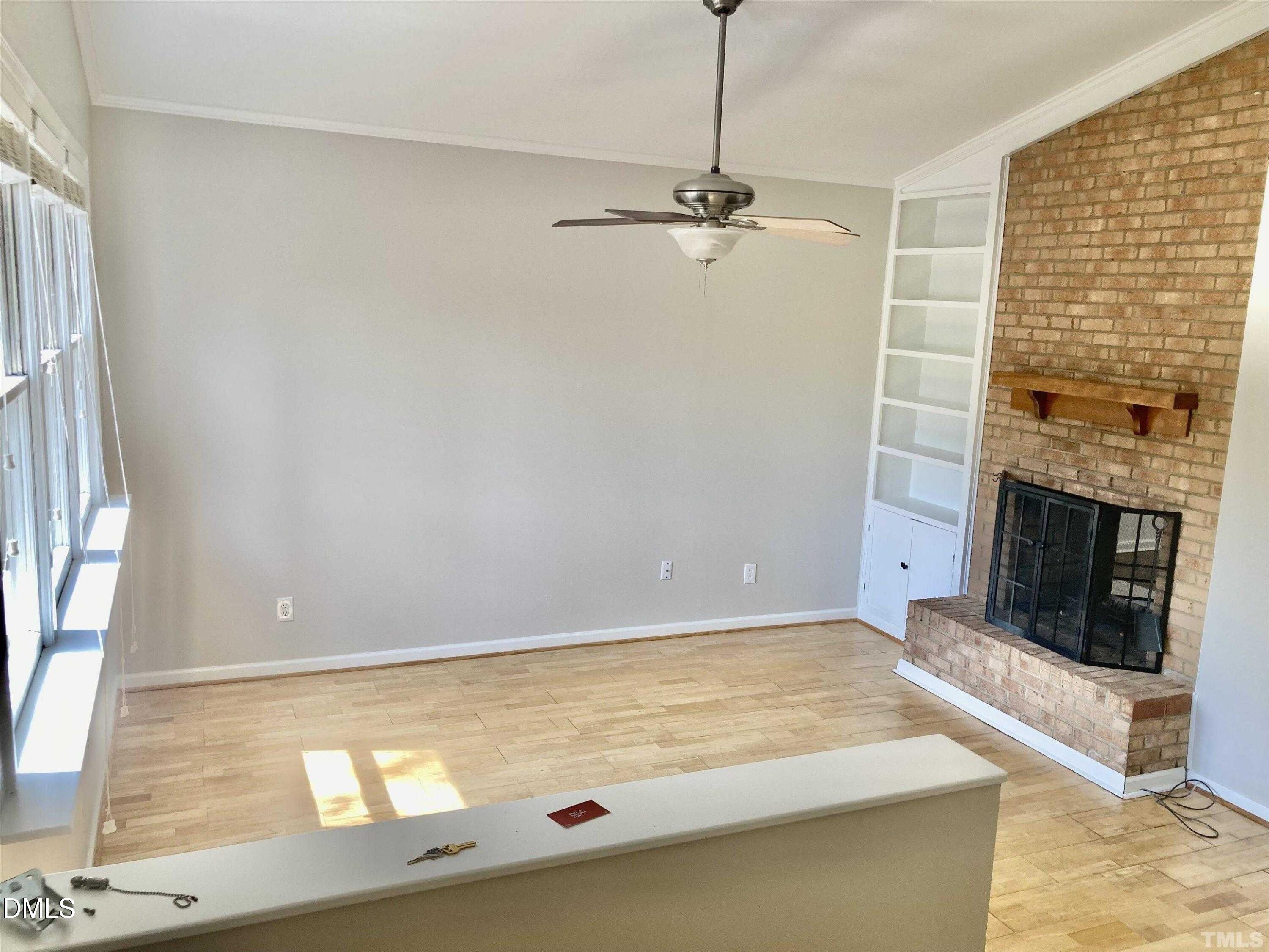property viewer photo 10