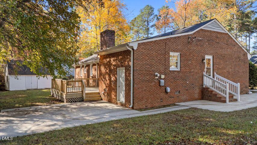 main property photo 30