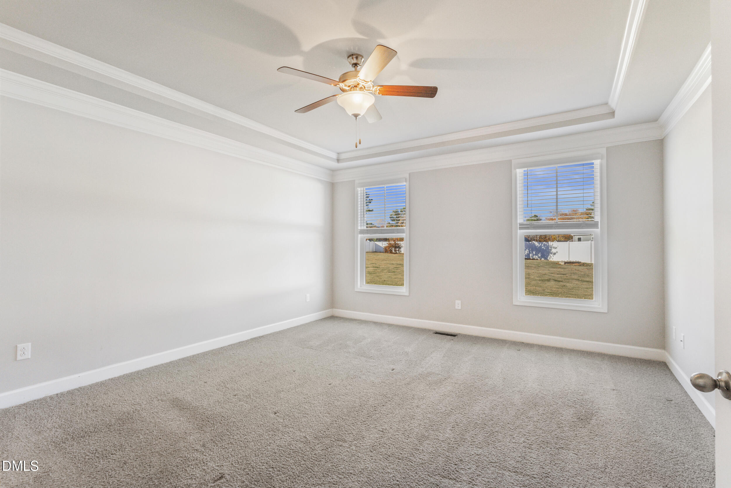 property viewer photo 16