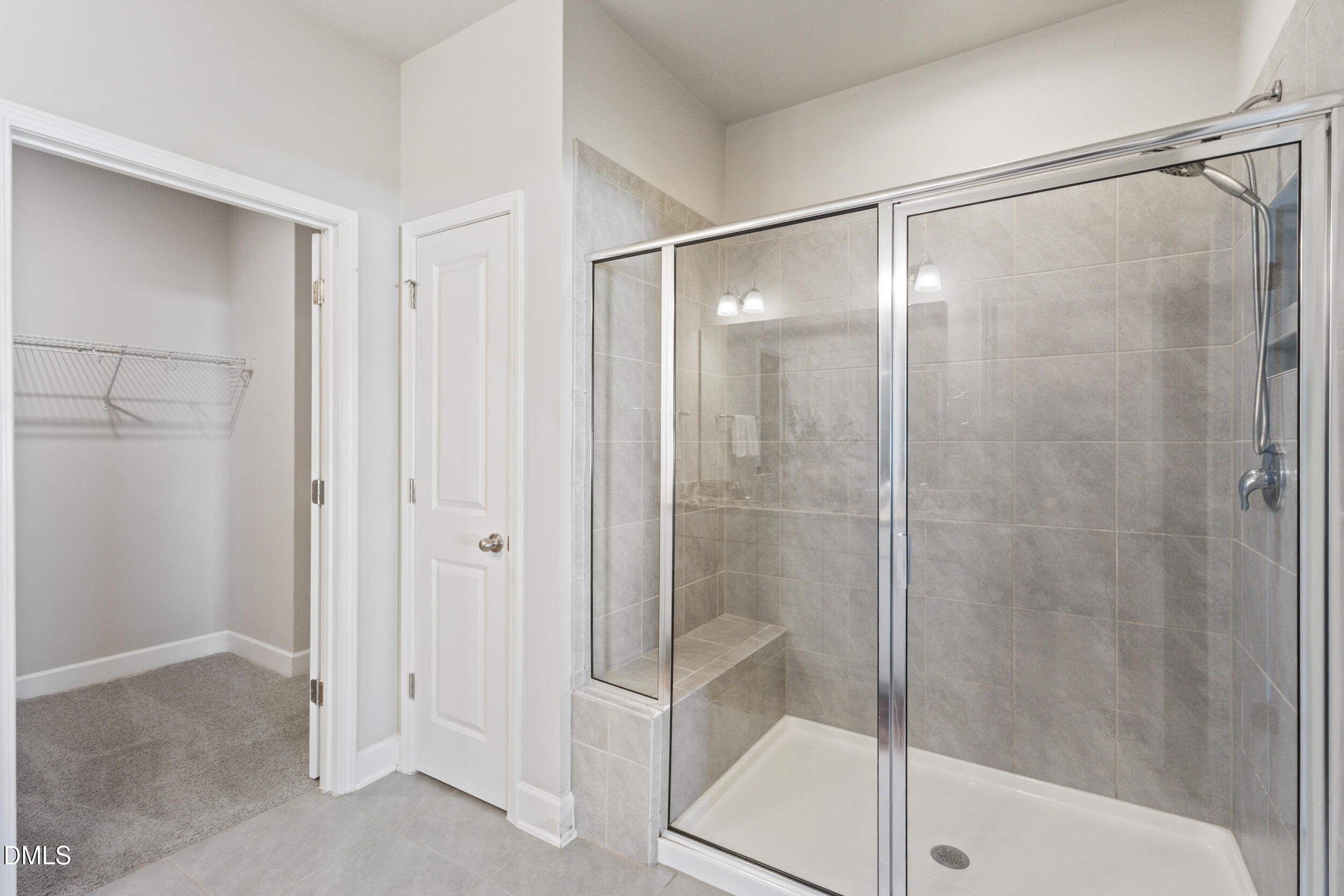 property viewer photo 19