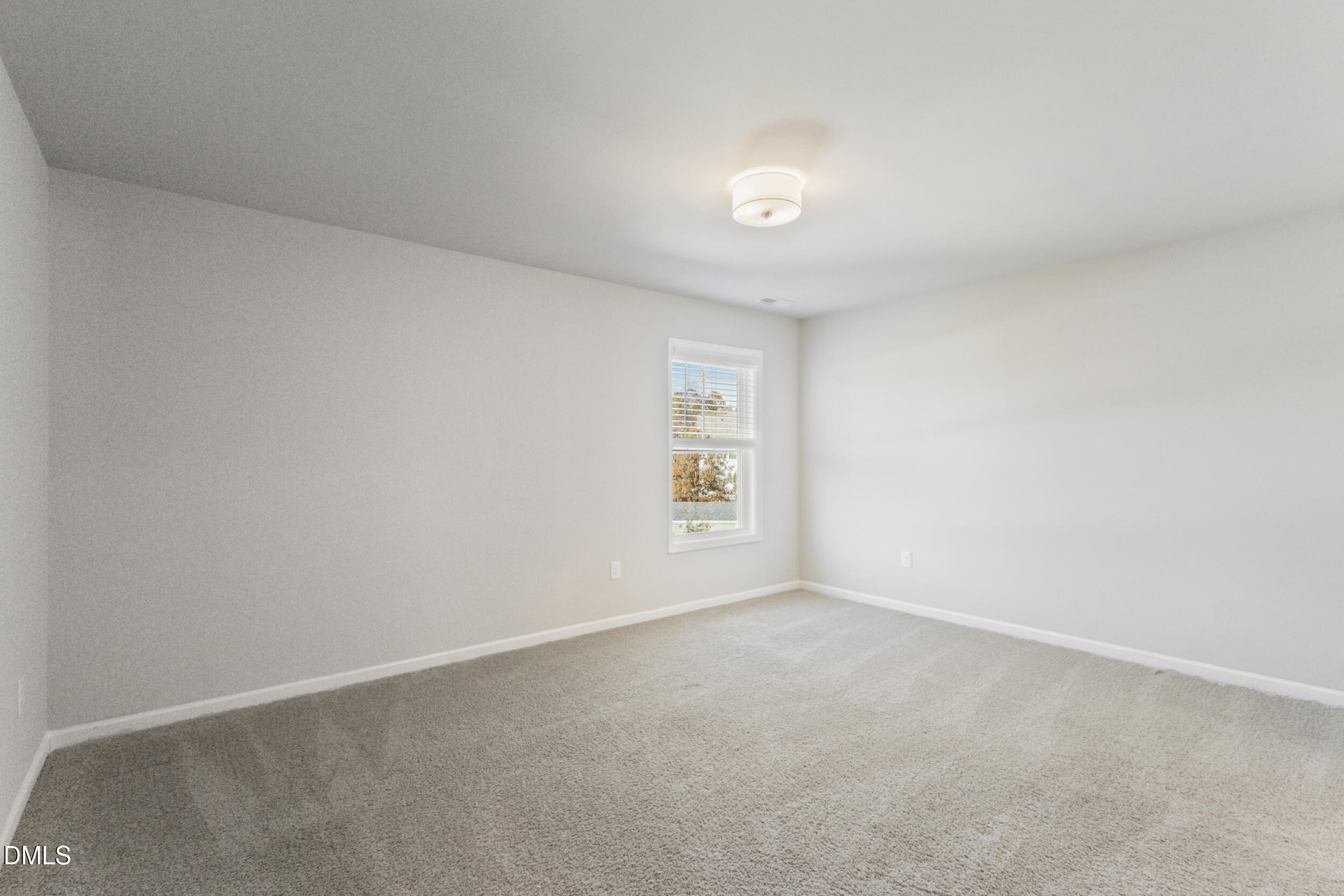 property viewer photo 30