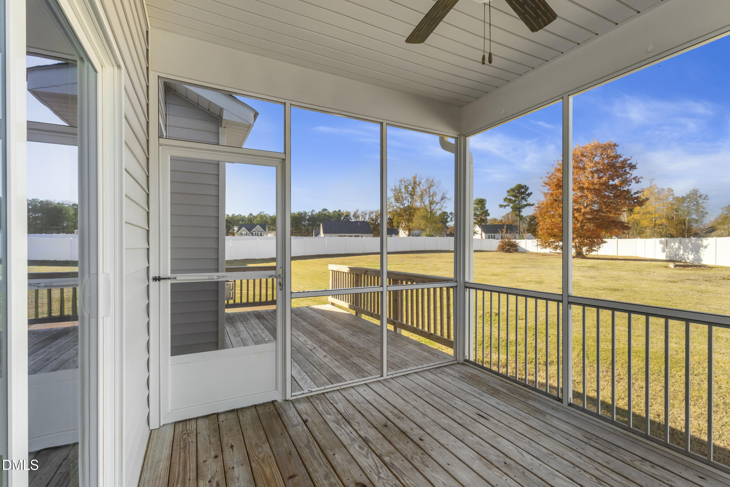 property viewer photo 33