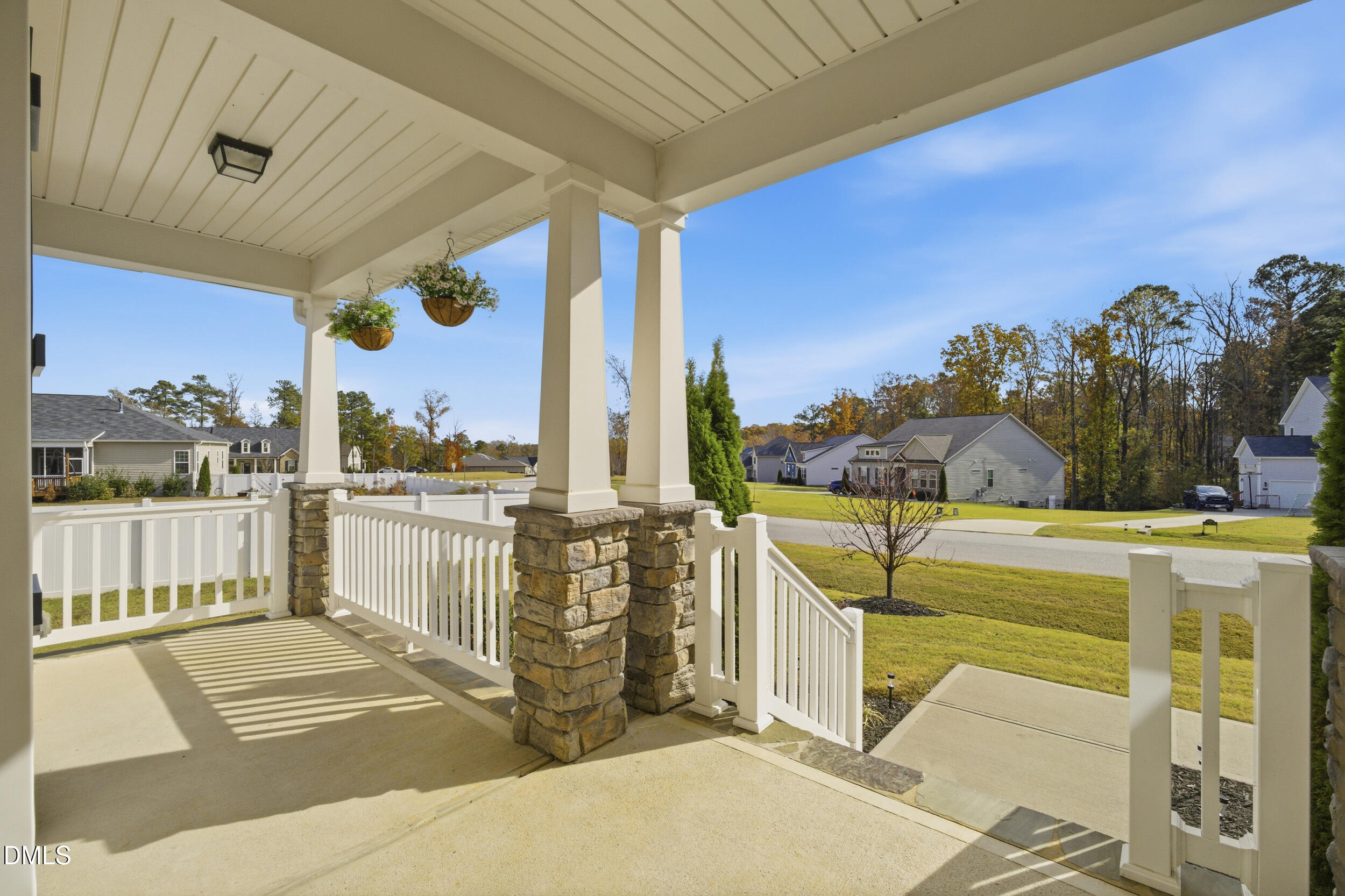 property viewer photo 9