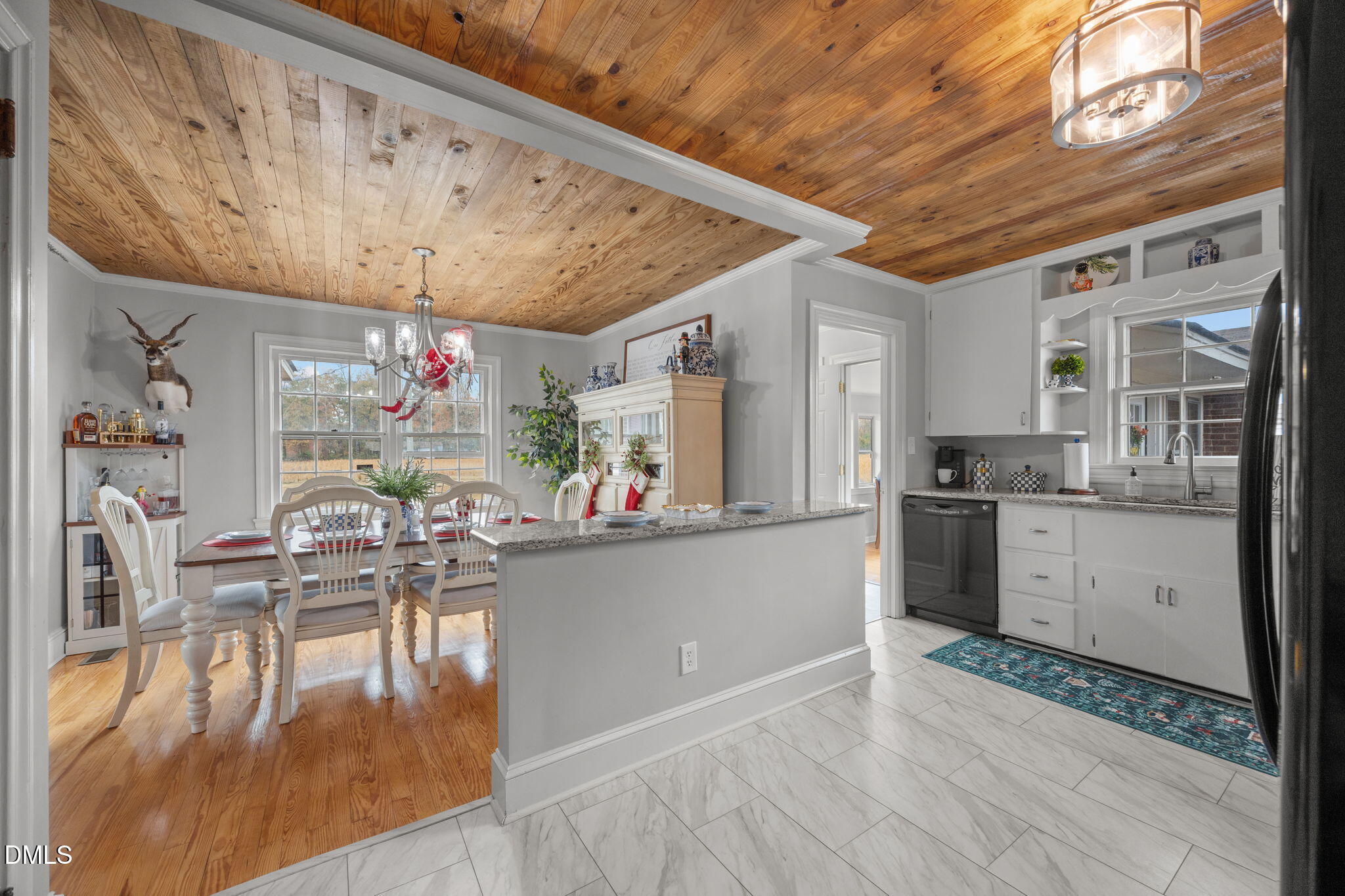 property viewer photo 12