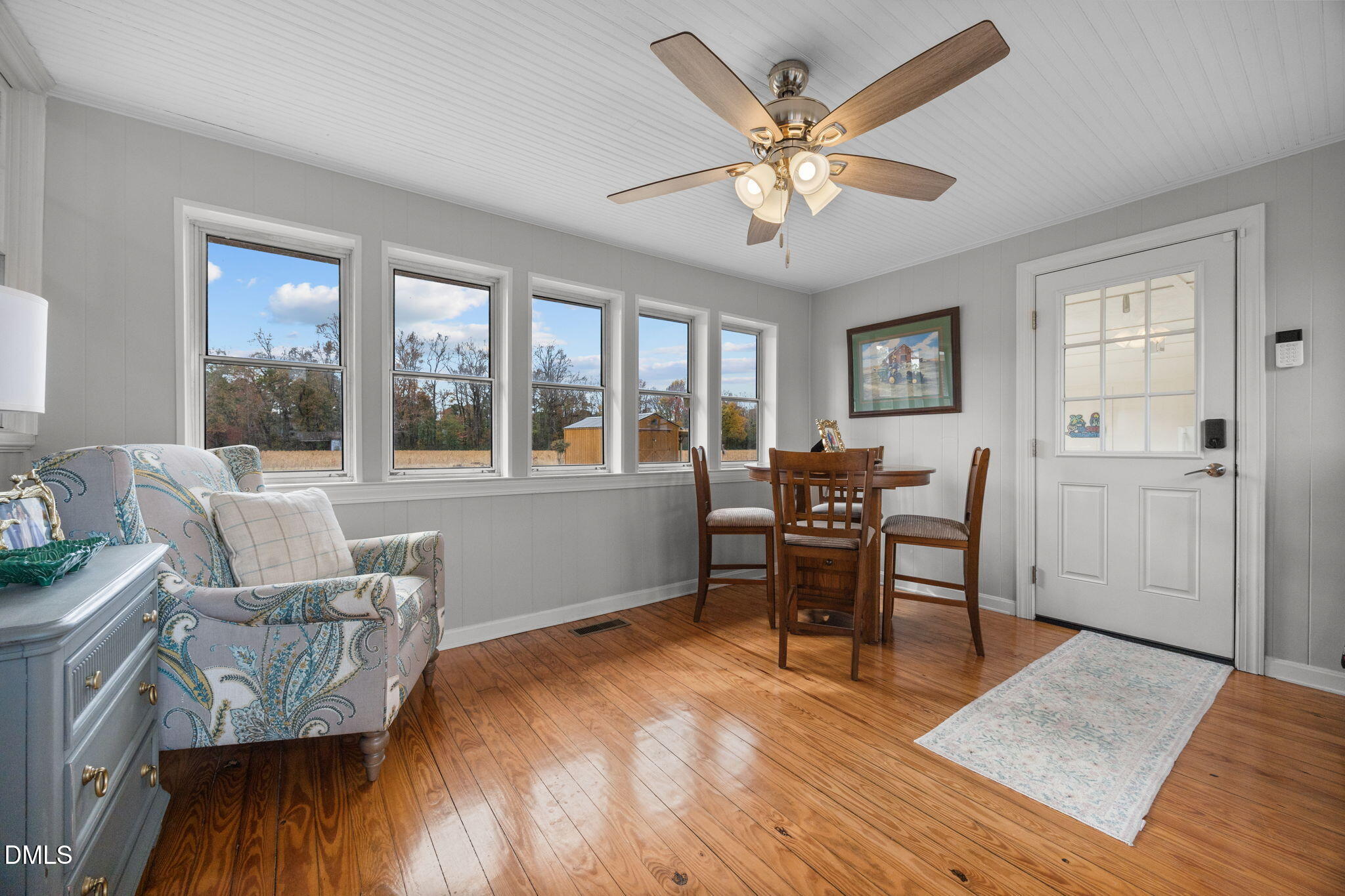 property viewer photo 14