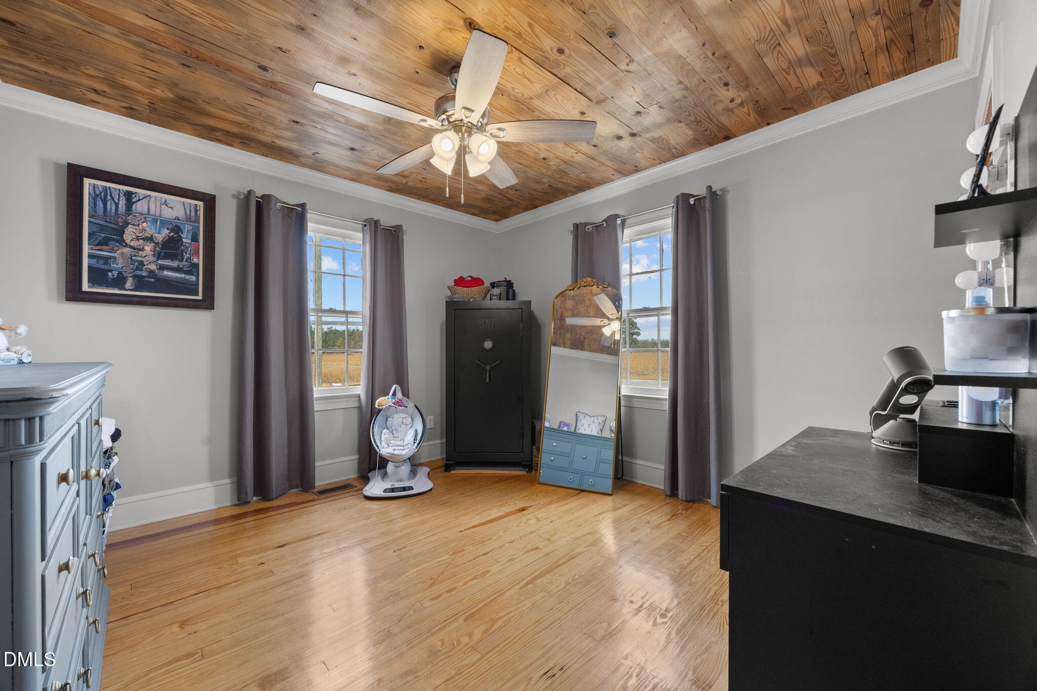 property viewer photo 17