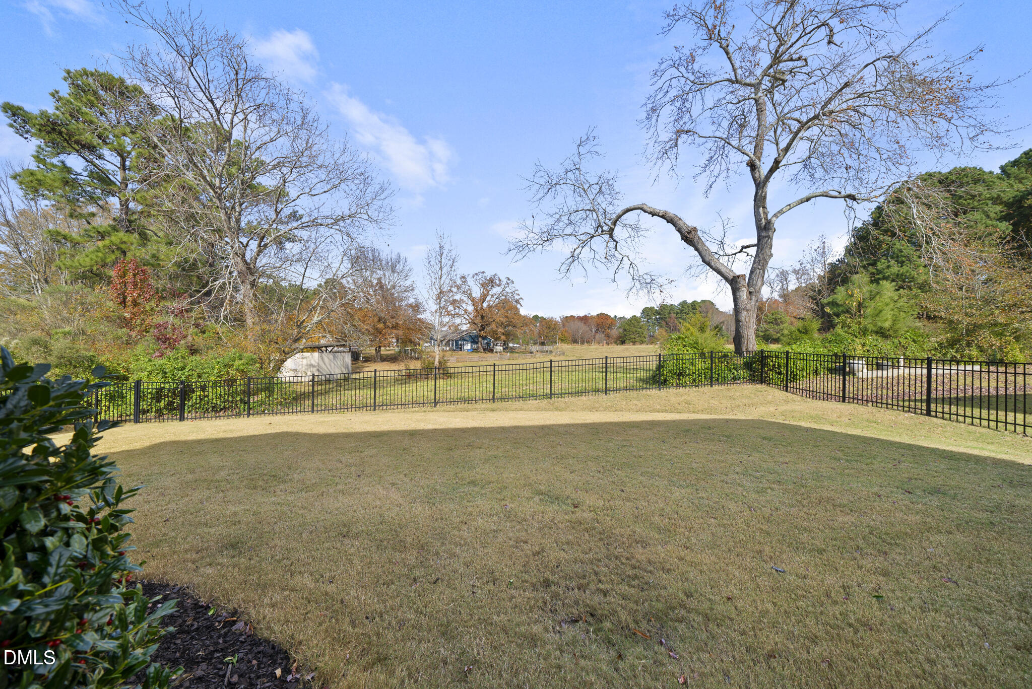 property viewer photo 29