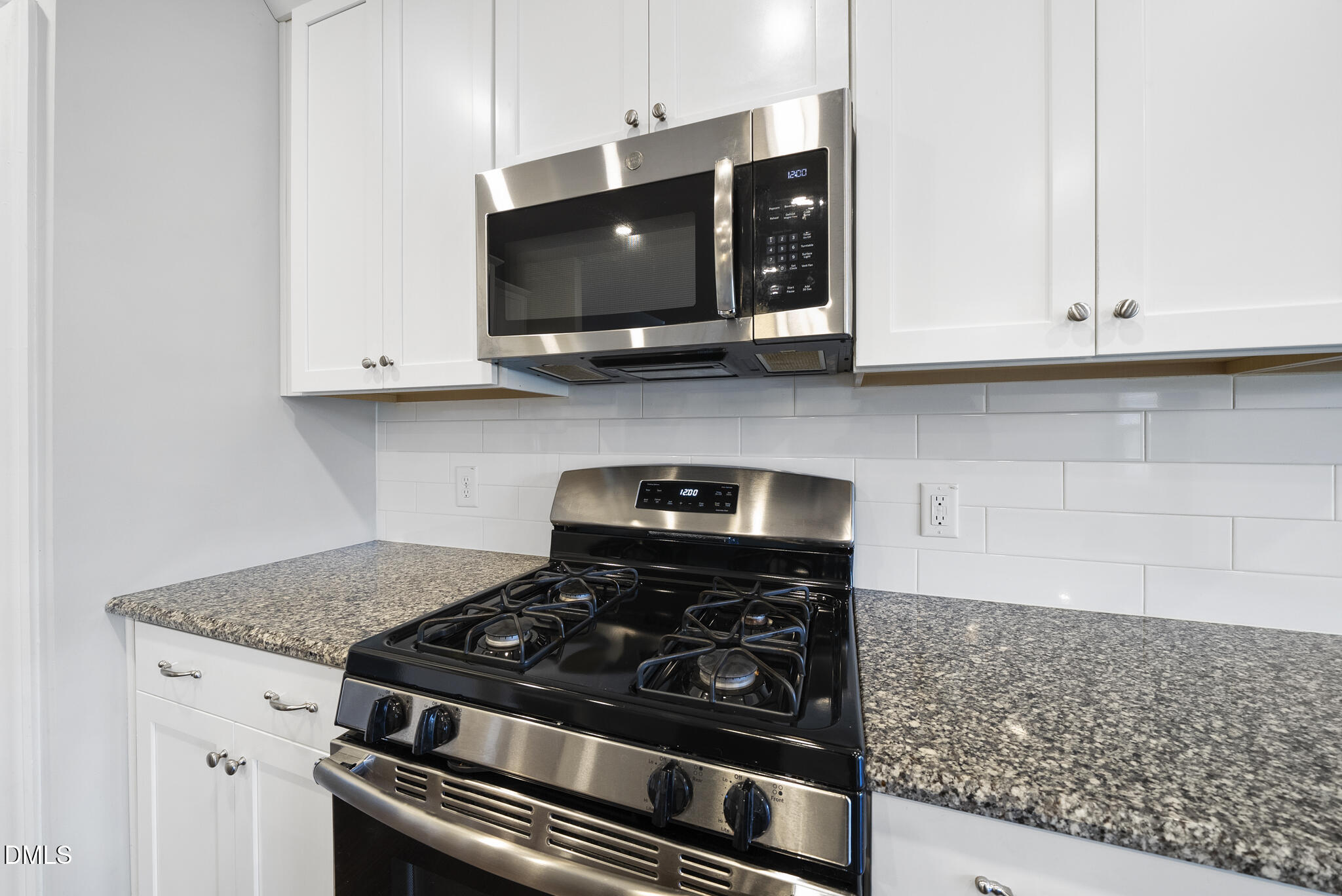 property viewer photo 9