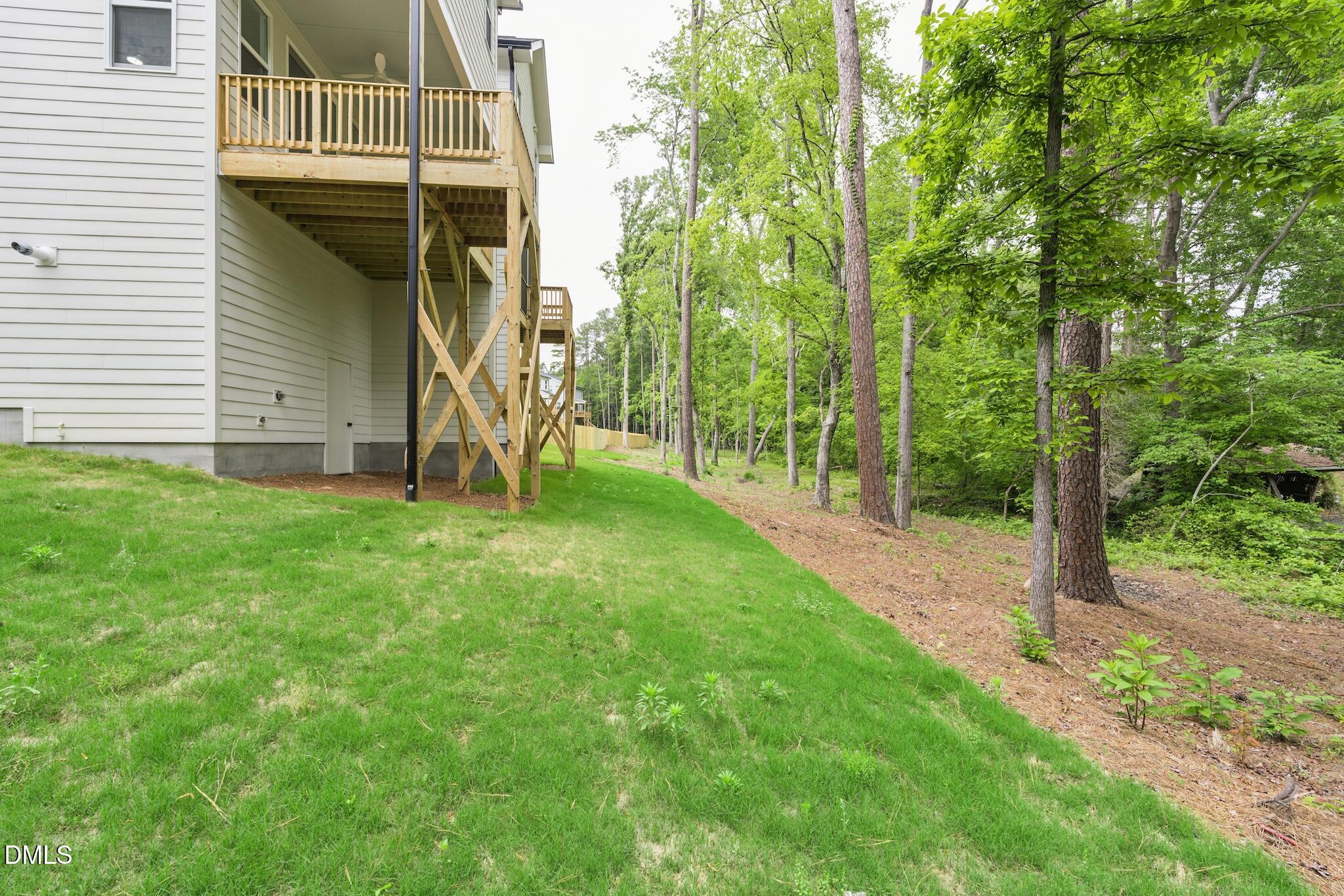 main property photo 39