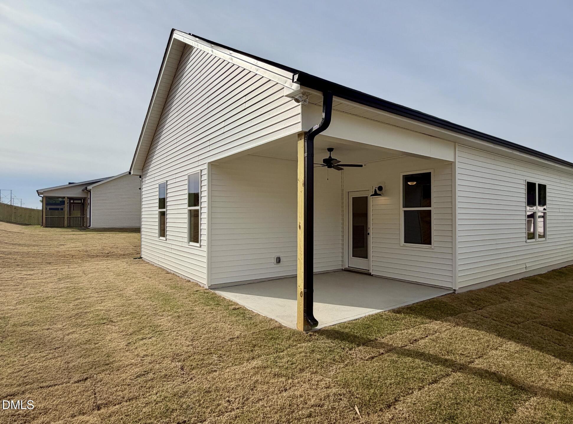 property viewer photo 4