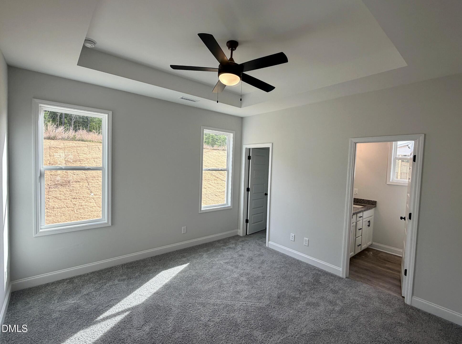 property viewer photo 7