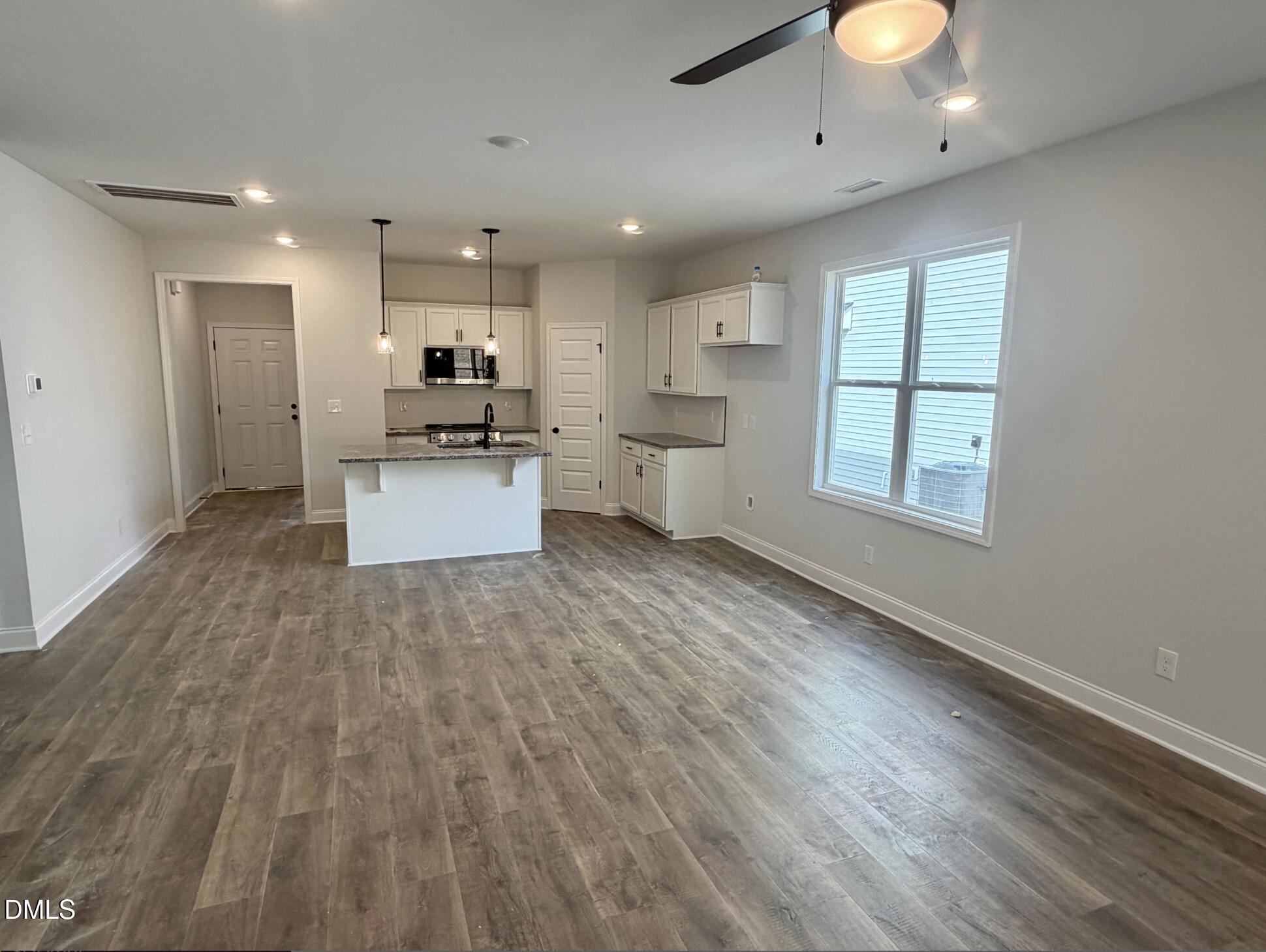 property viewer photo 8