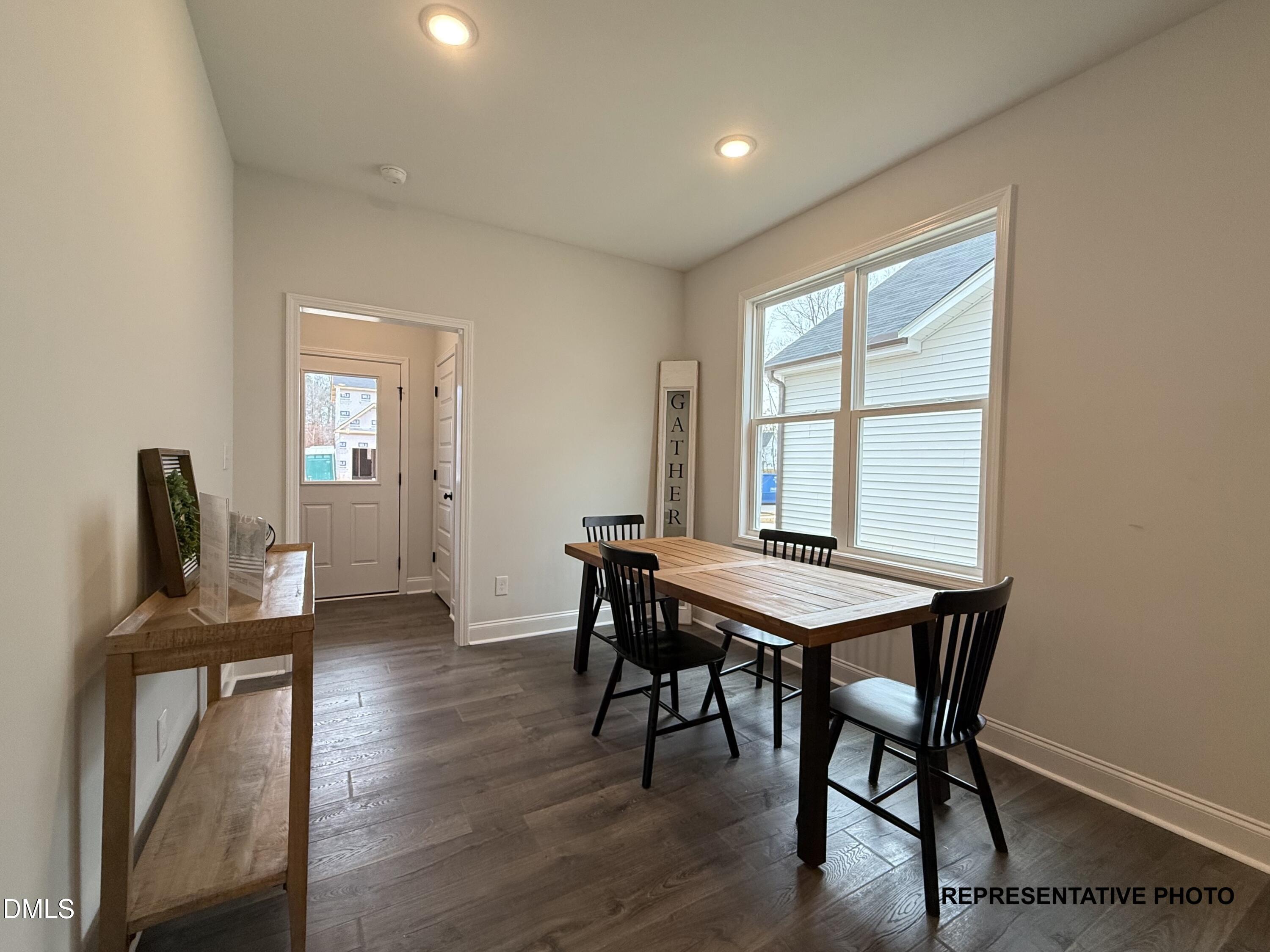property viewer photo 4