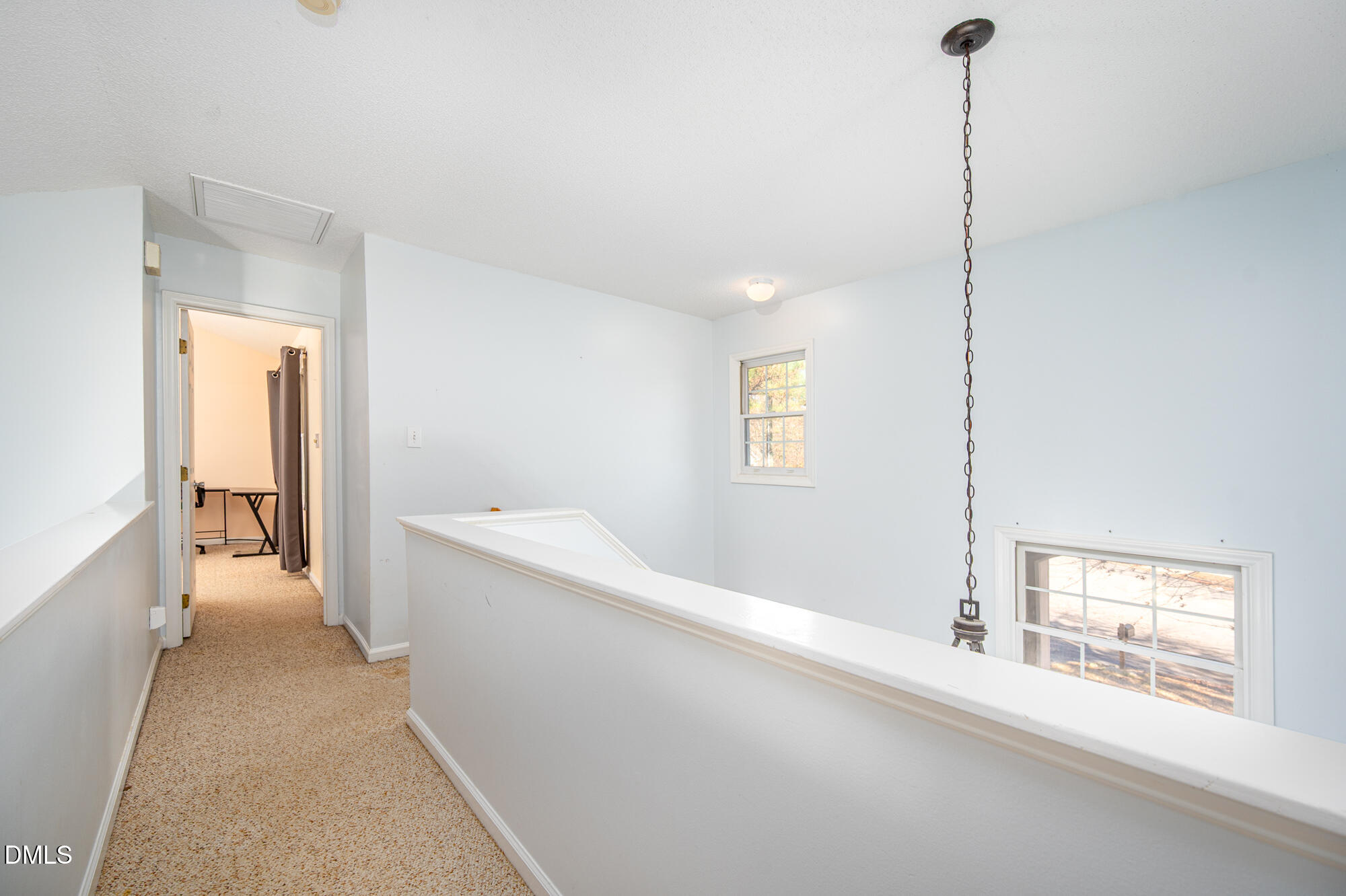 property viewer photo 27