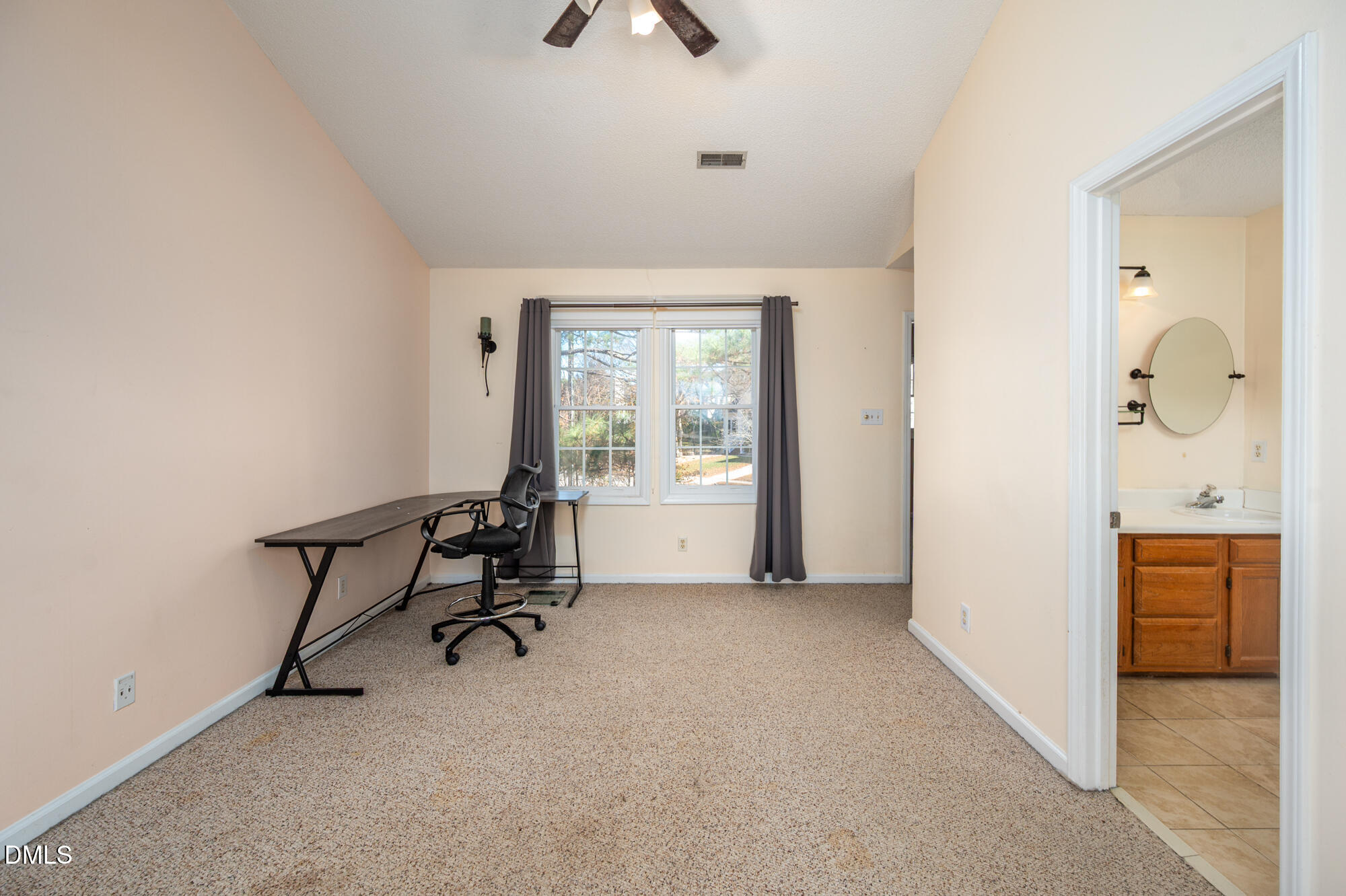 property viewer photo 30