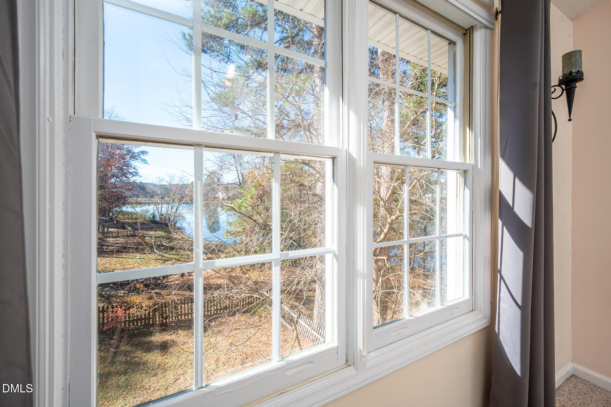 property viewer photo 31