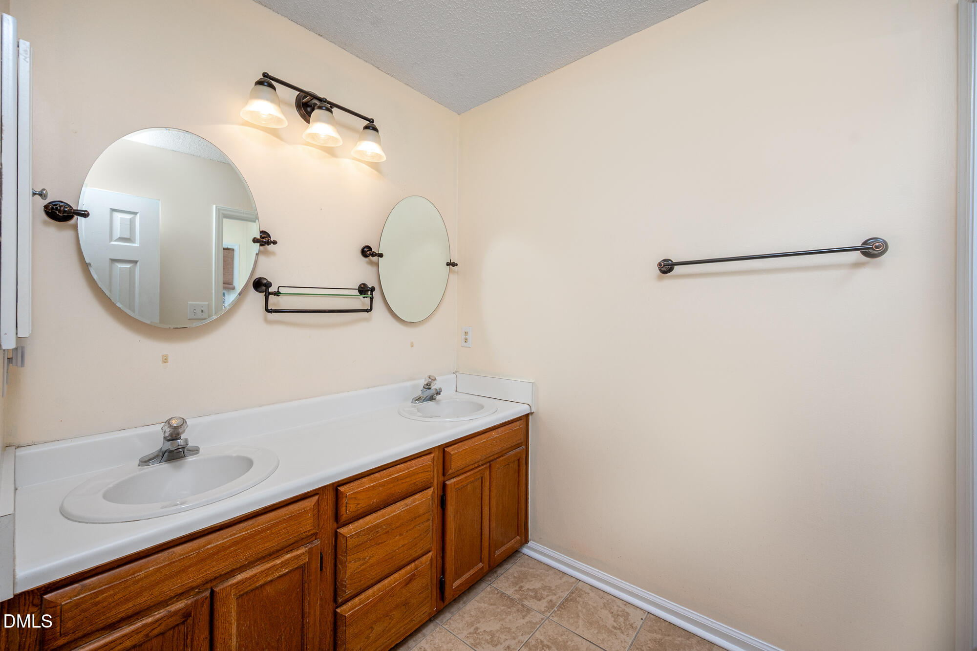 property viewer photo 32