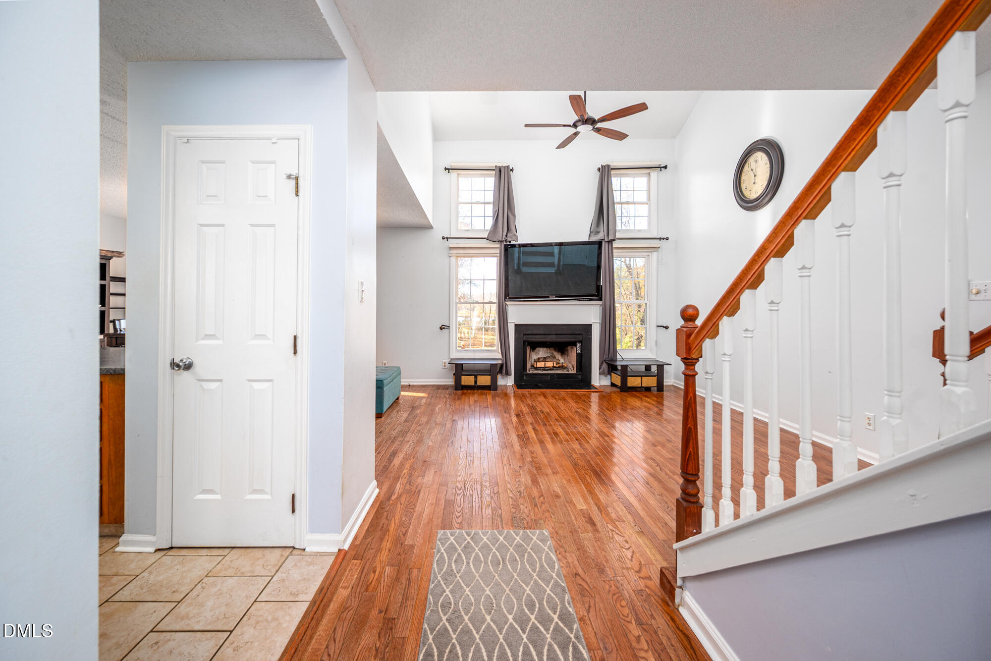 property viewer photo 4