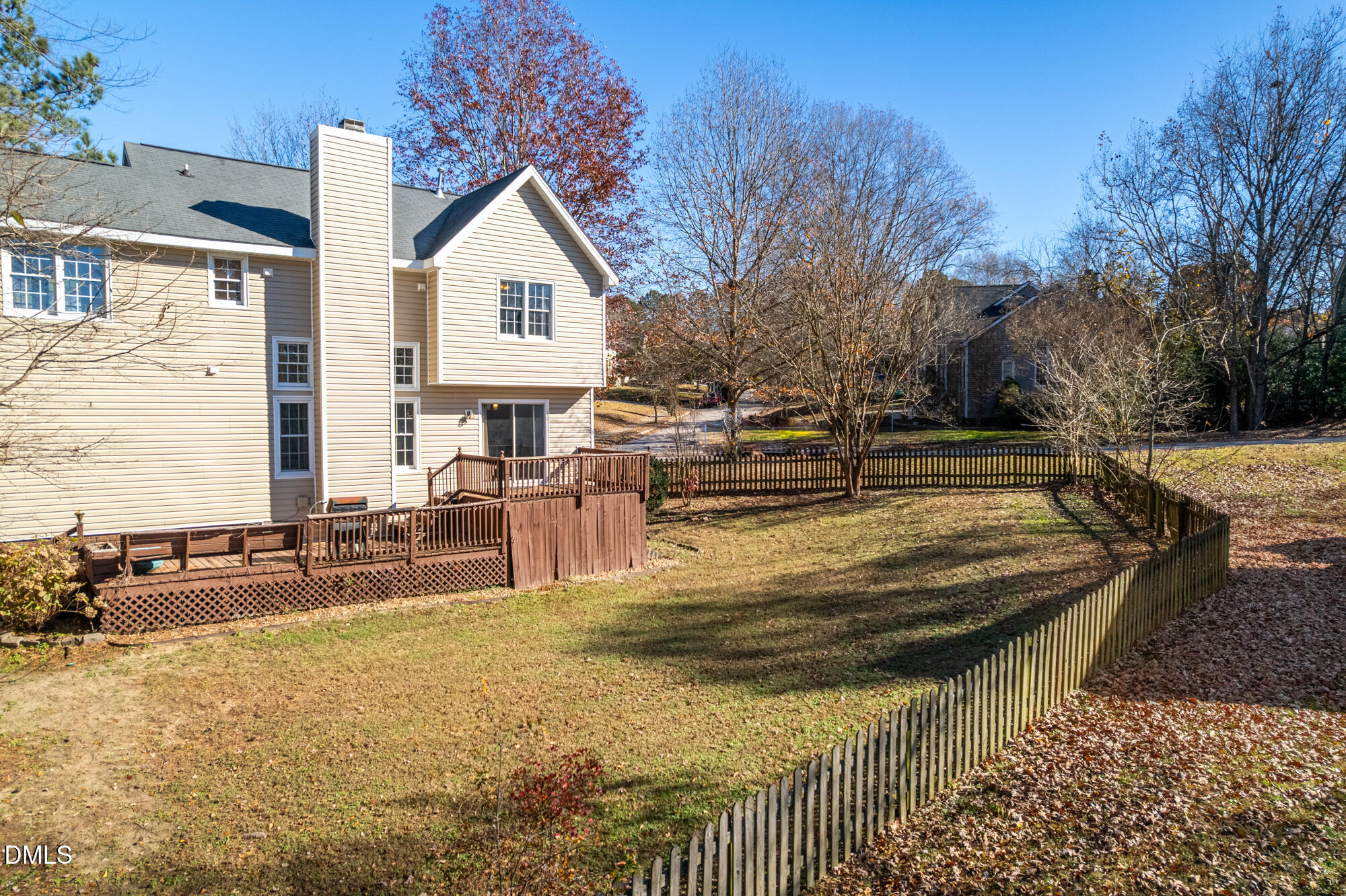 property viewer photo 41