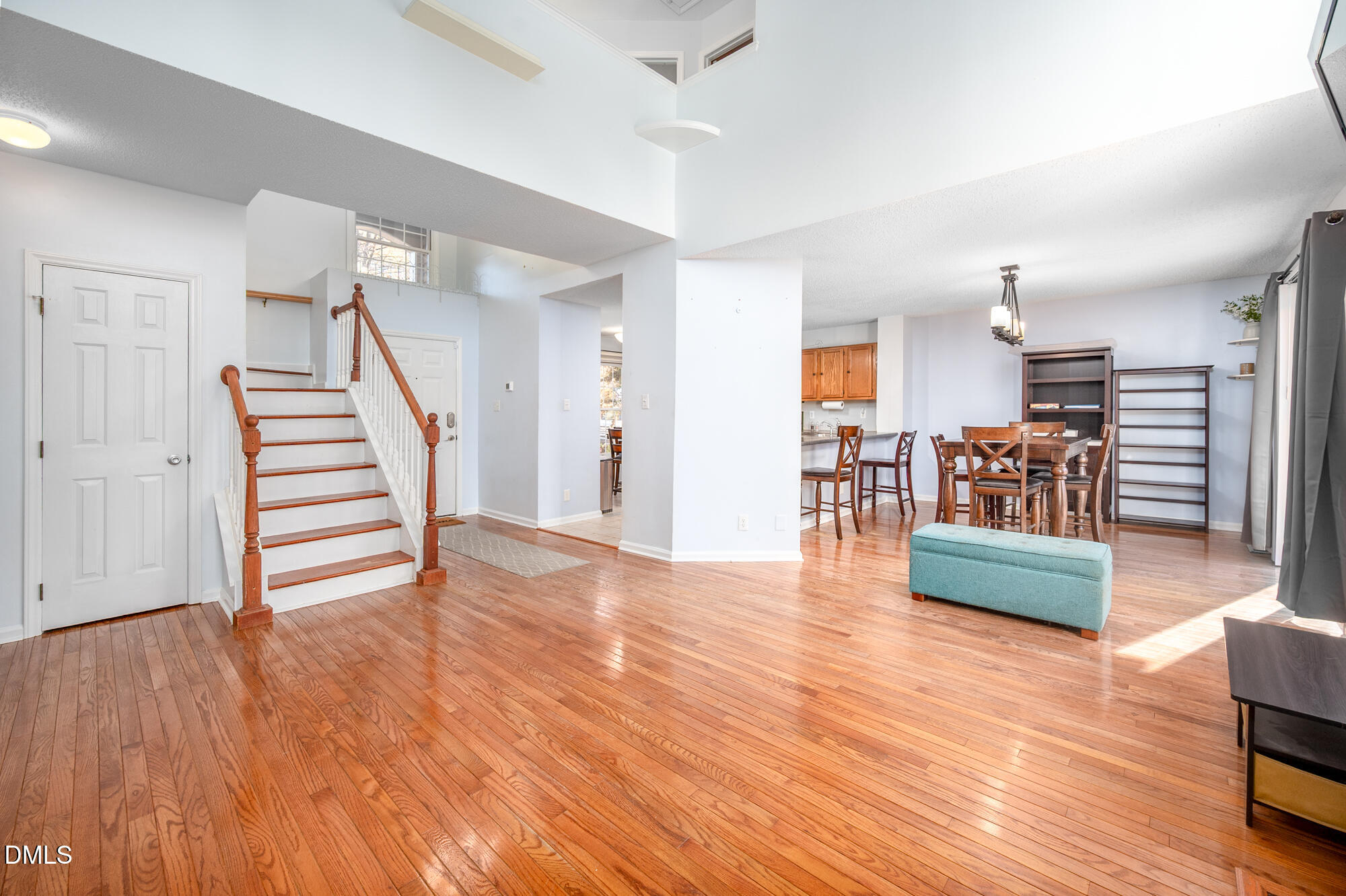 property viewer photo 6