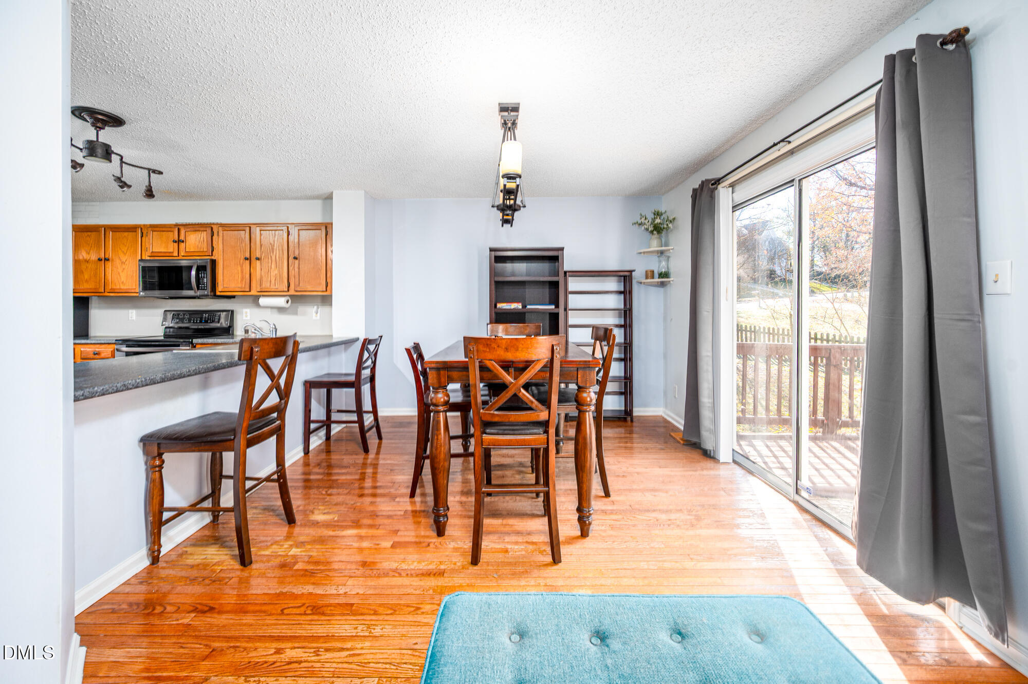 property viewer photo 8