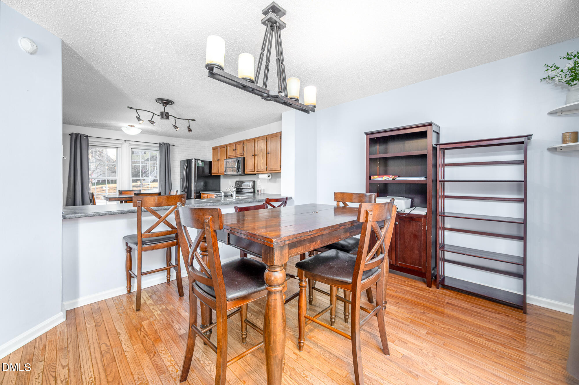 property viewer photo 9