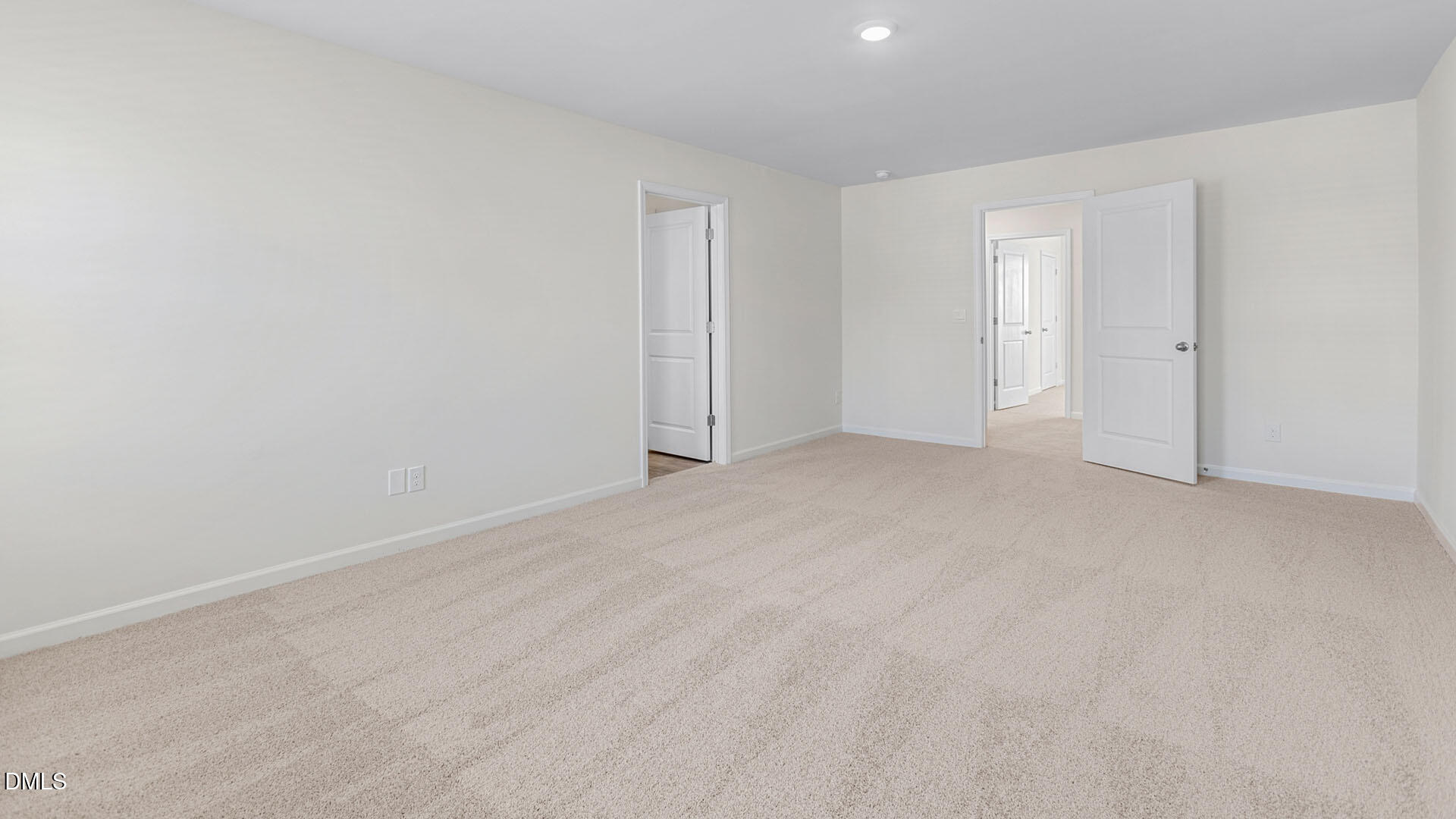 property viewer photo 18