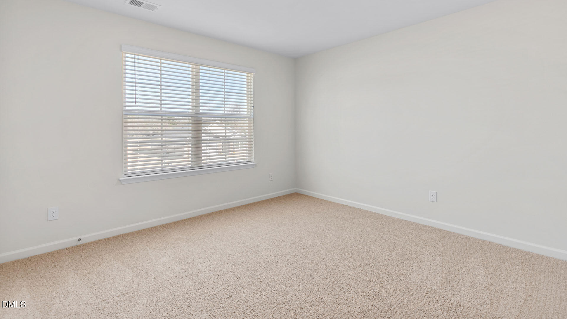 property viewer photo 27