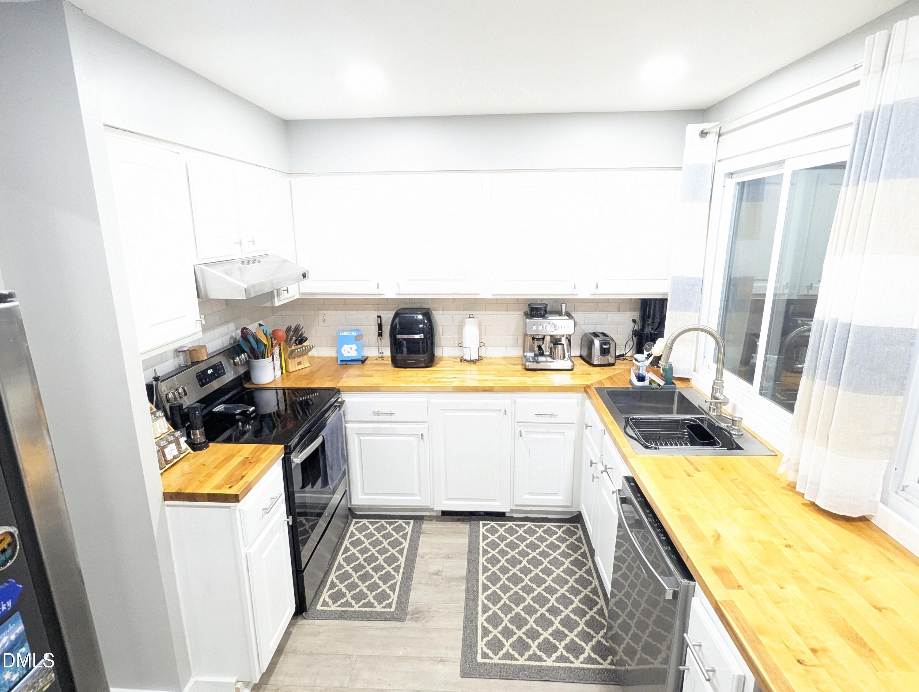 property viewer photo 11