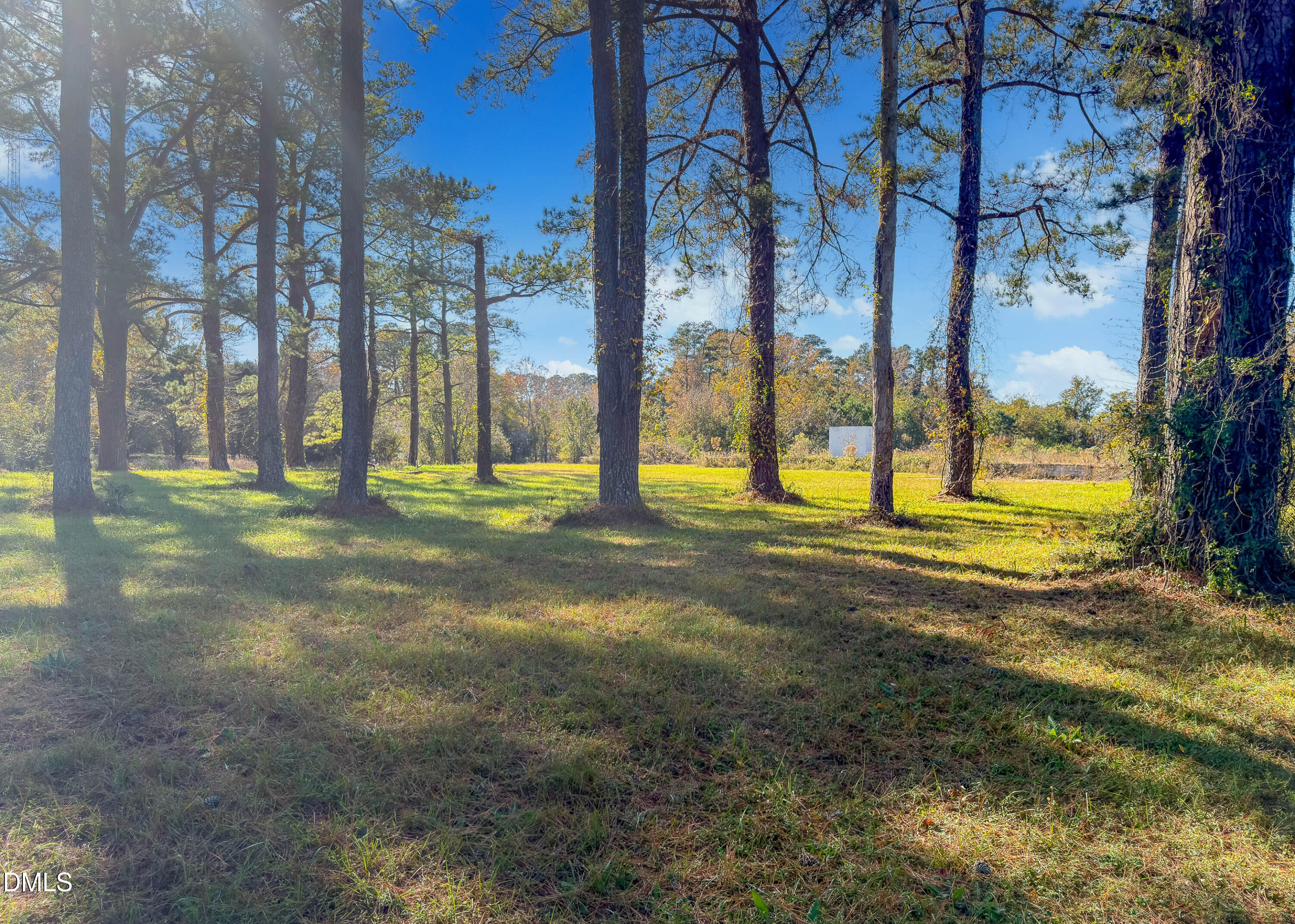 main property photo 8