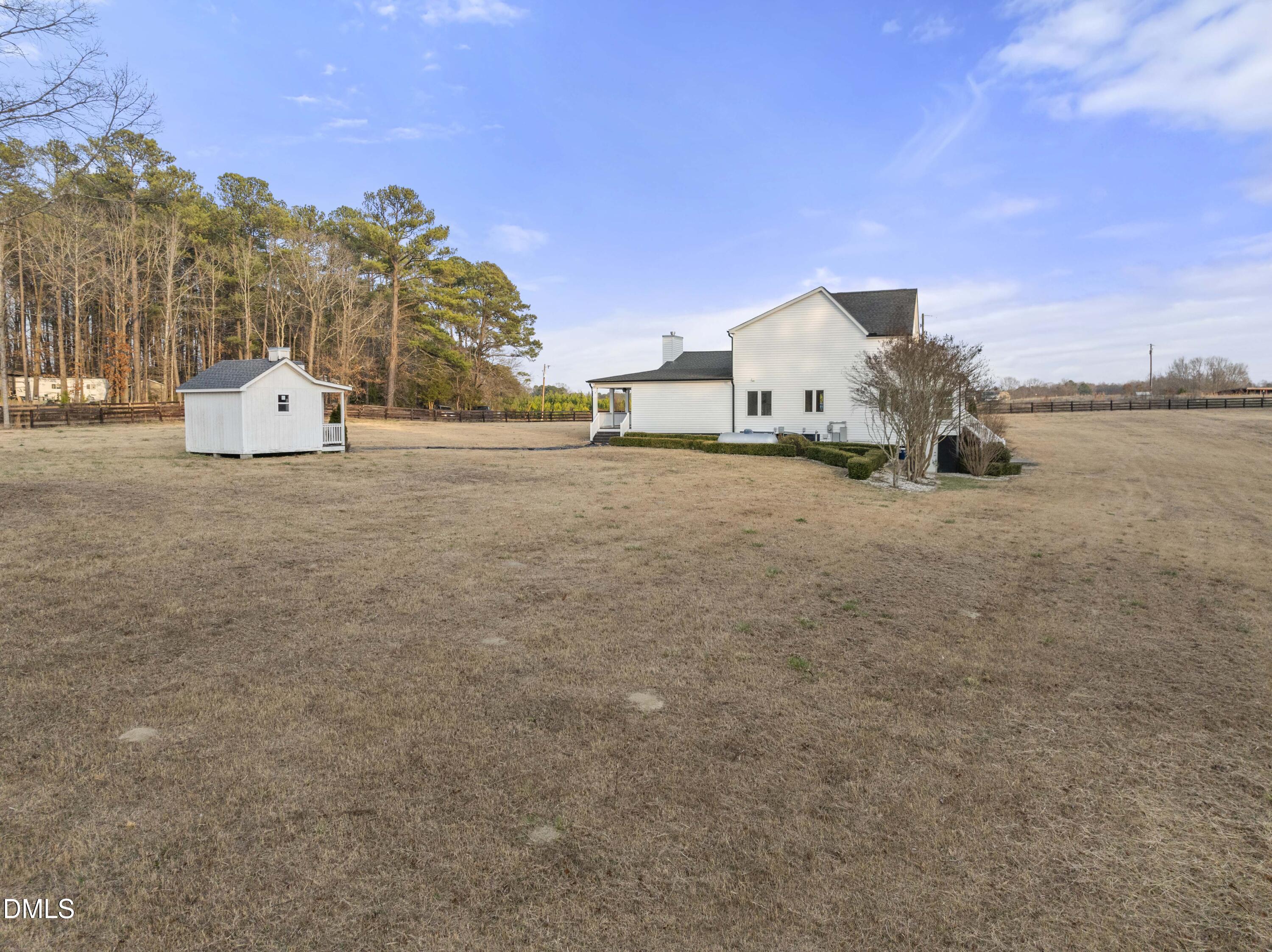 main property photo 44