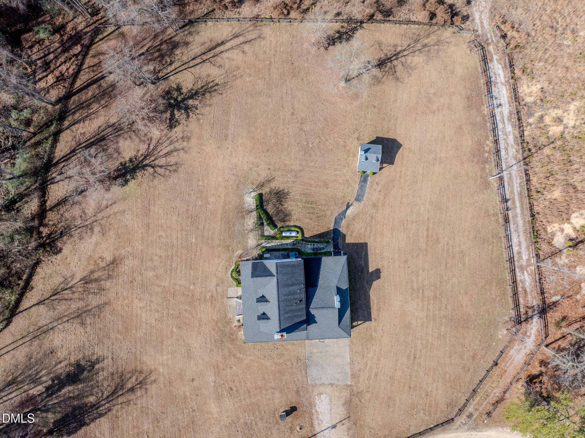 main property photo 47